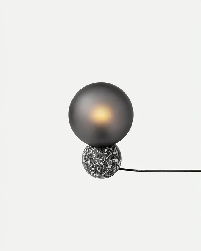 8 Table Lamp - Image 3
