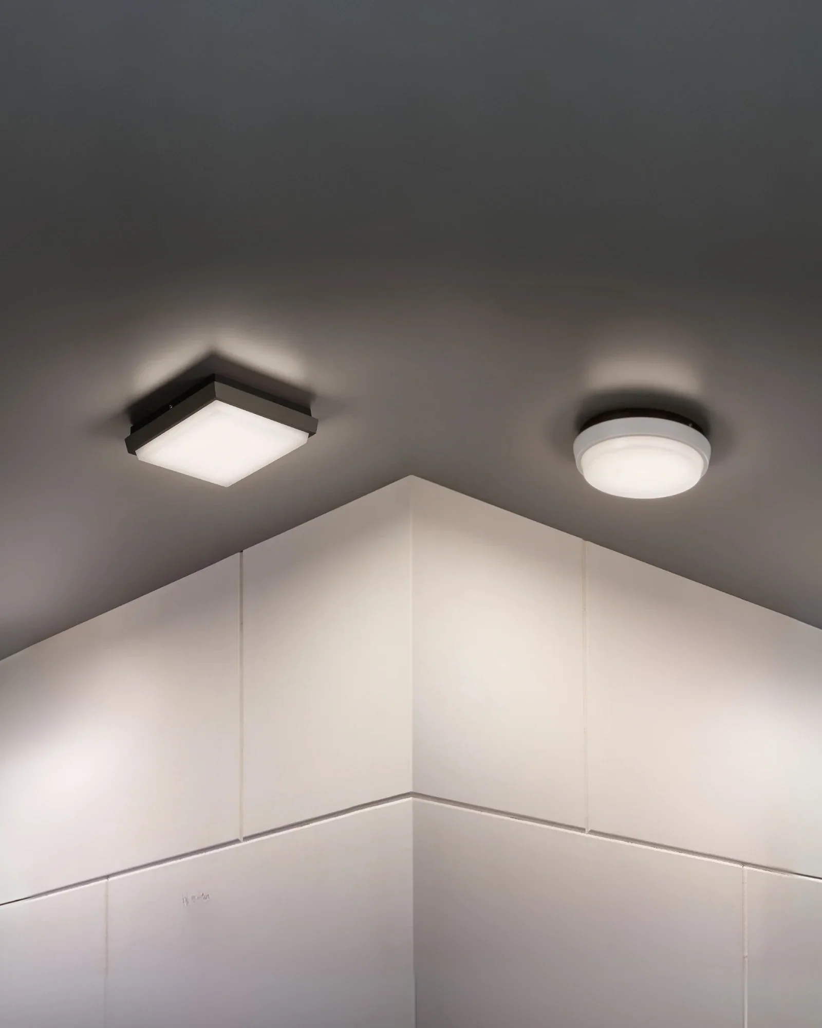 Alu Wall/Ceiling Light - Image 7