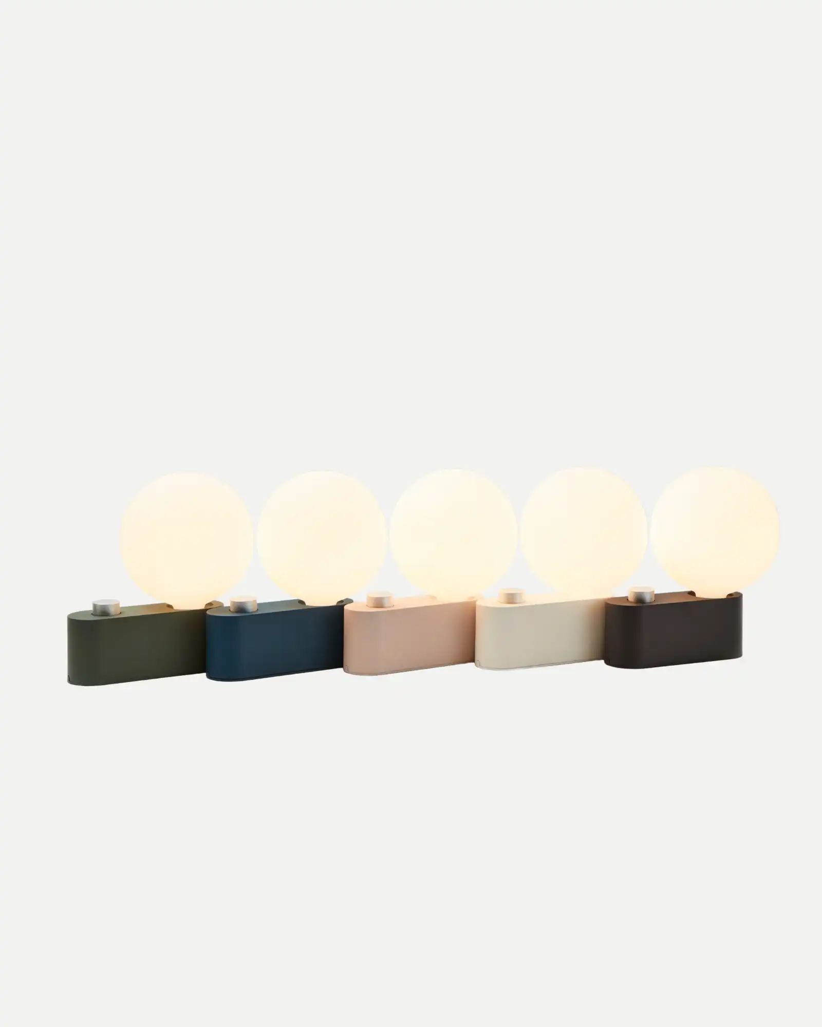Alumina Table Lamp - Image 5