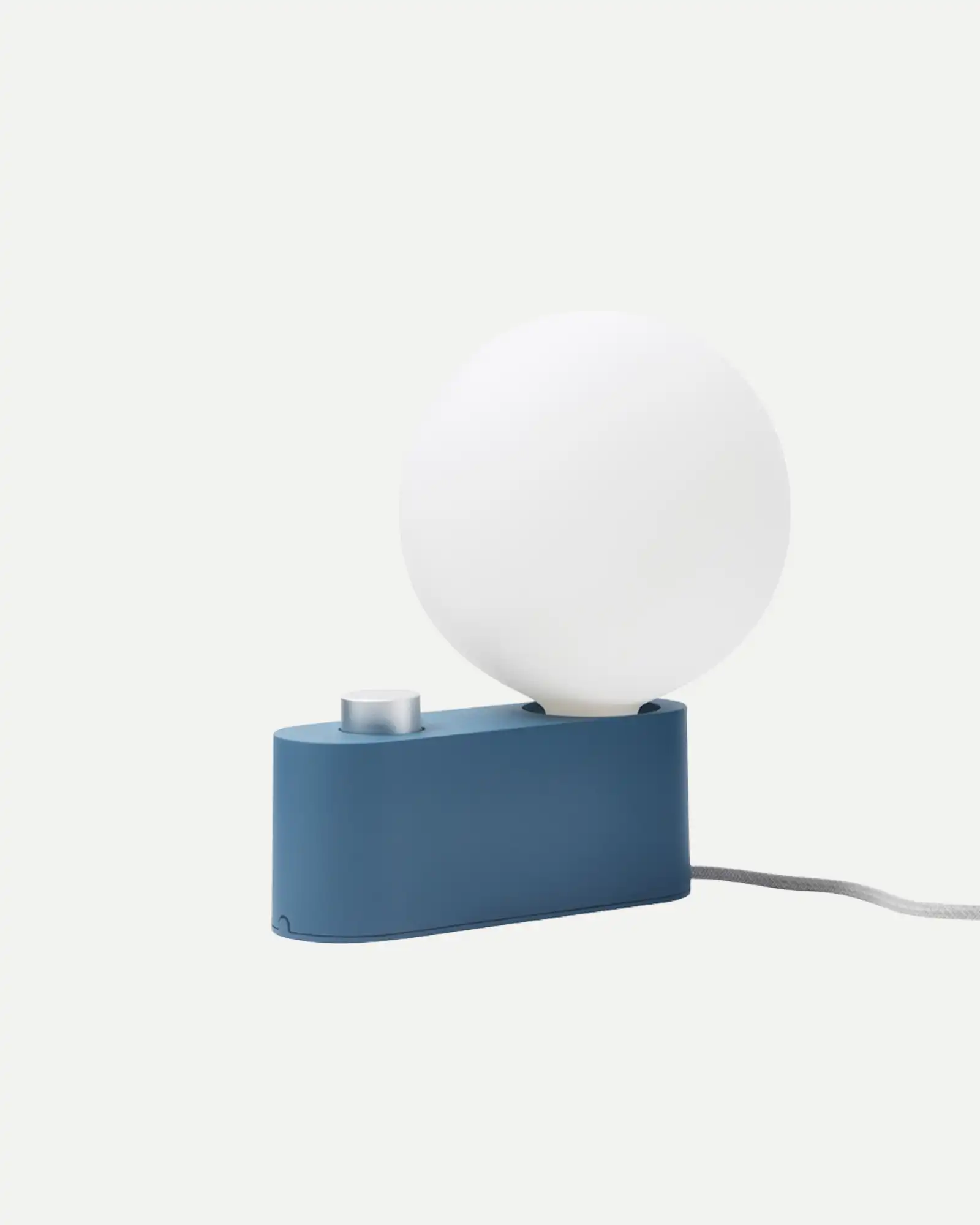 Alumina Table Lamp - Image 9