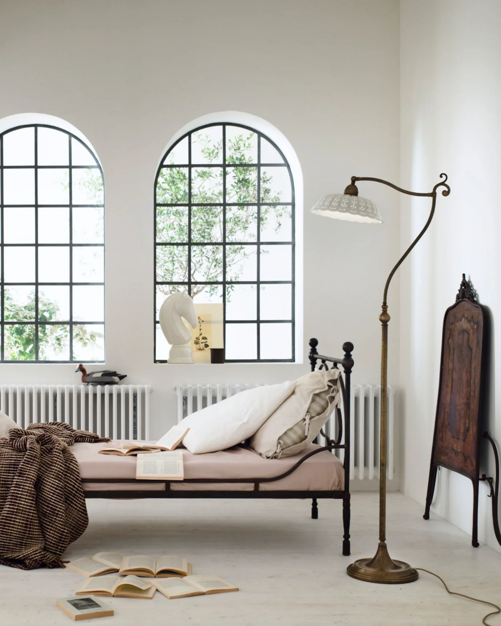 Anita Floor Lamp - Image 3