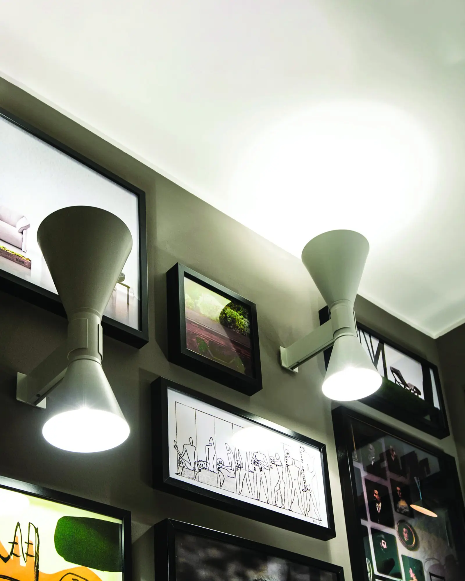 Applique de Marseille Wall Light - Image 3