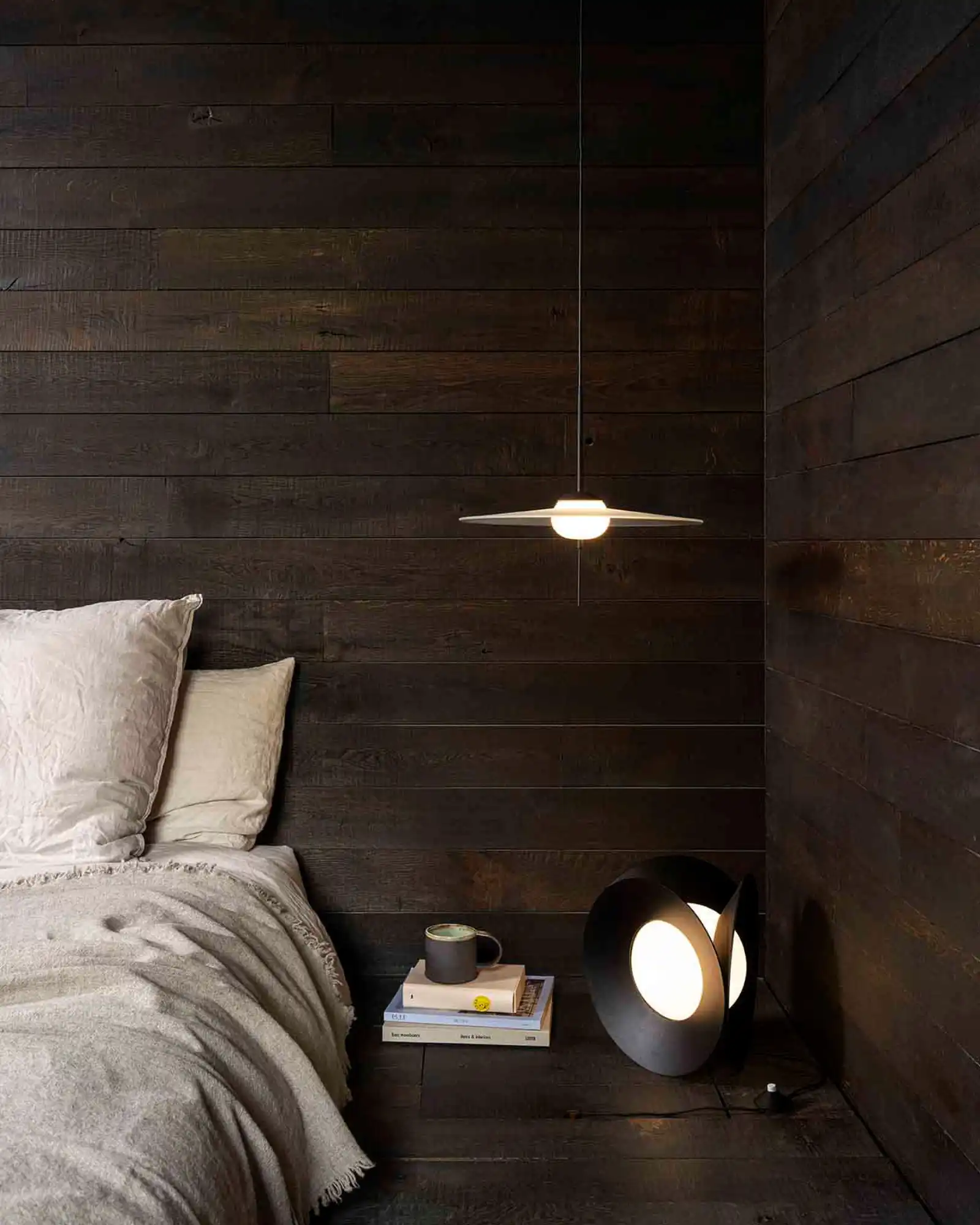 Armen Table Lamp - Image 4