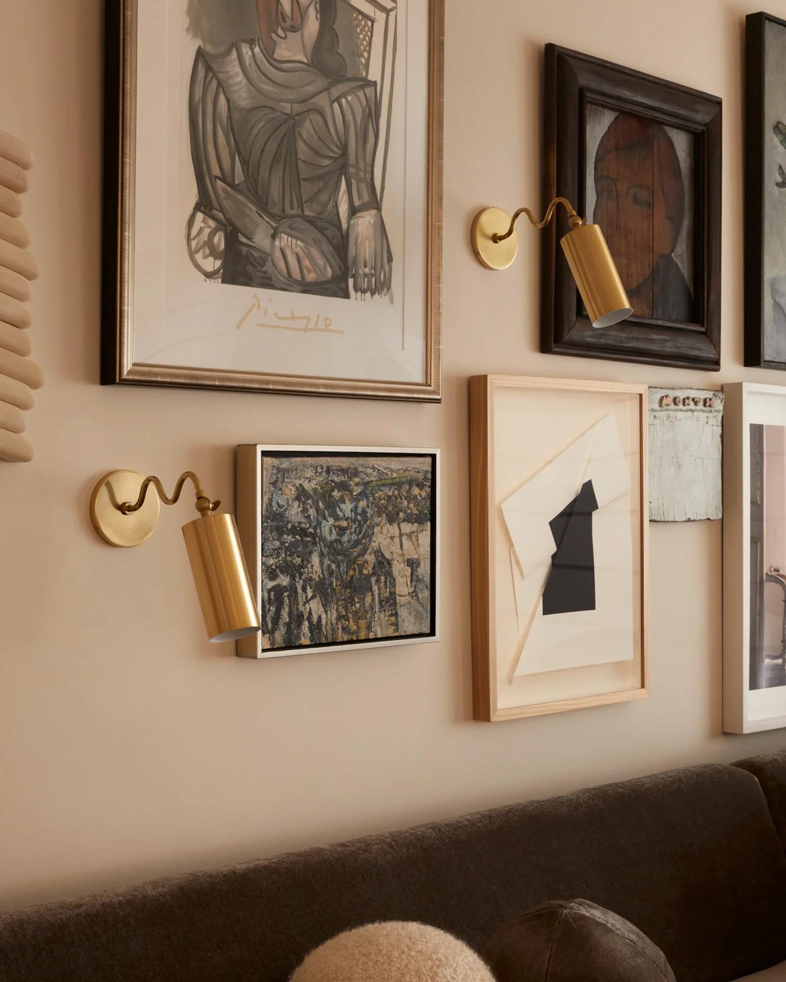 Bea Wall Light