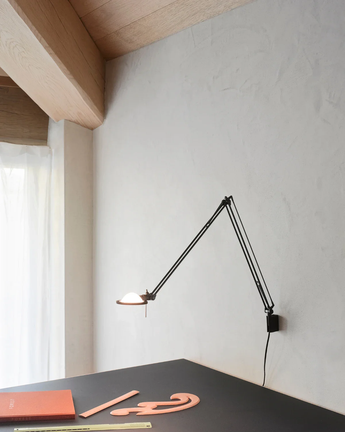 Berenice Wall Light