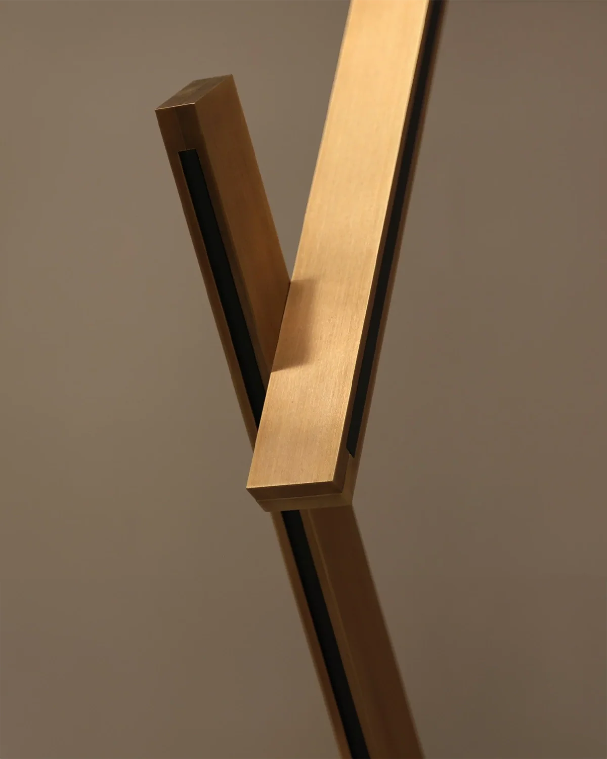 Bloc Vertical Pendant Light - Image 8