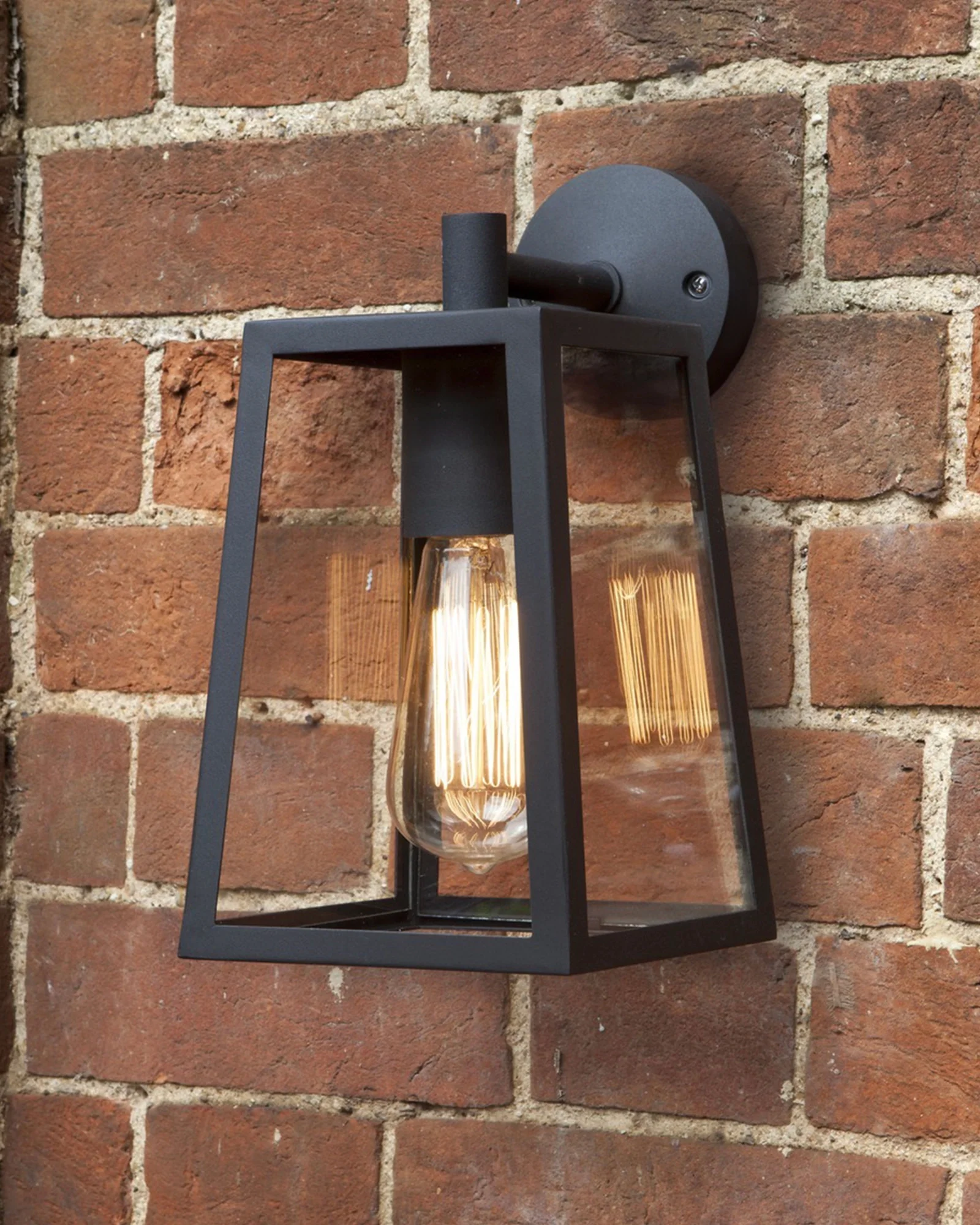 Calvi Outdoor Wall Light - Image 3