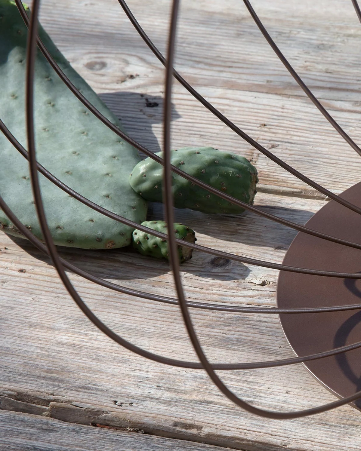 Cell Outdoor Floor Lamp - Image 2