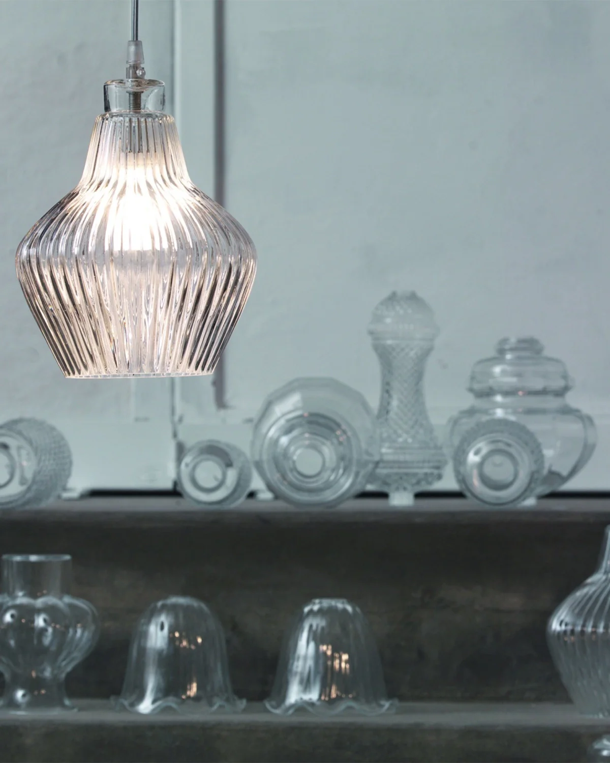 Ceraunavolta Pendant Light - Image 2