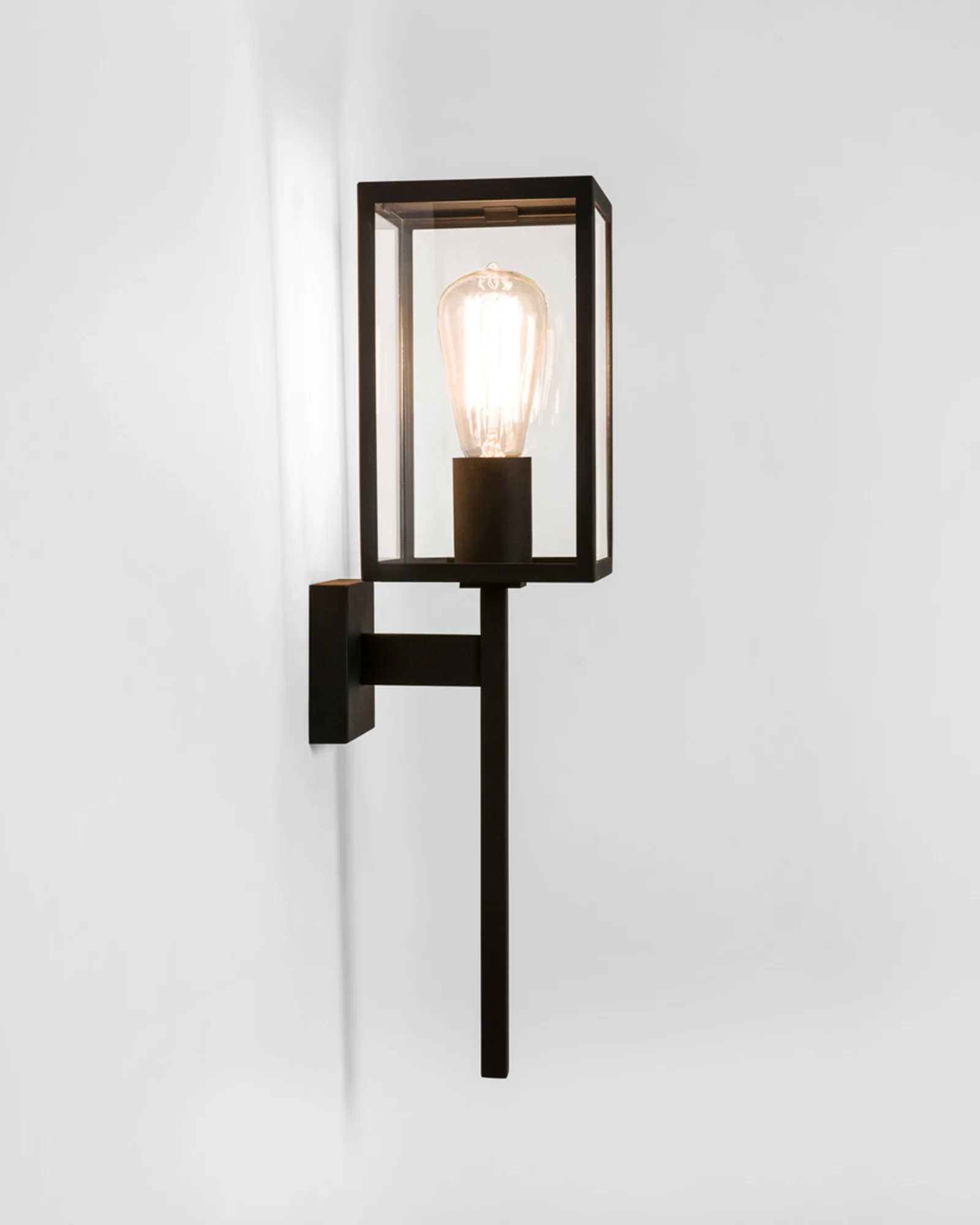 Coach Wall Light - Image 2