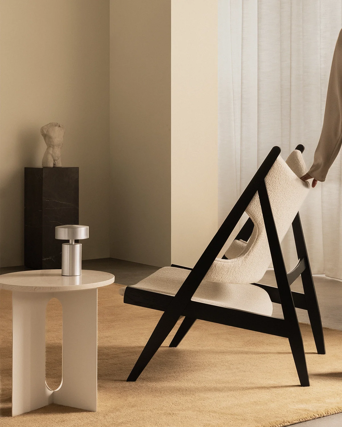 Column Portable Table Lamp - Image 7