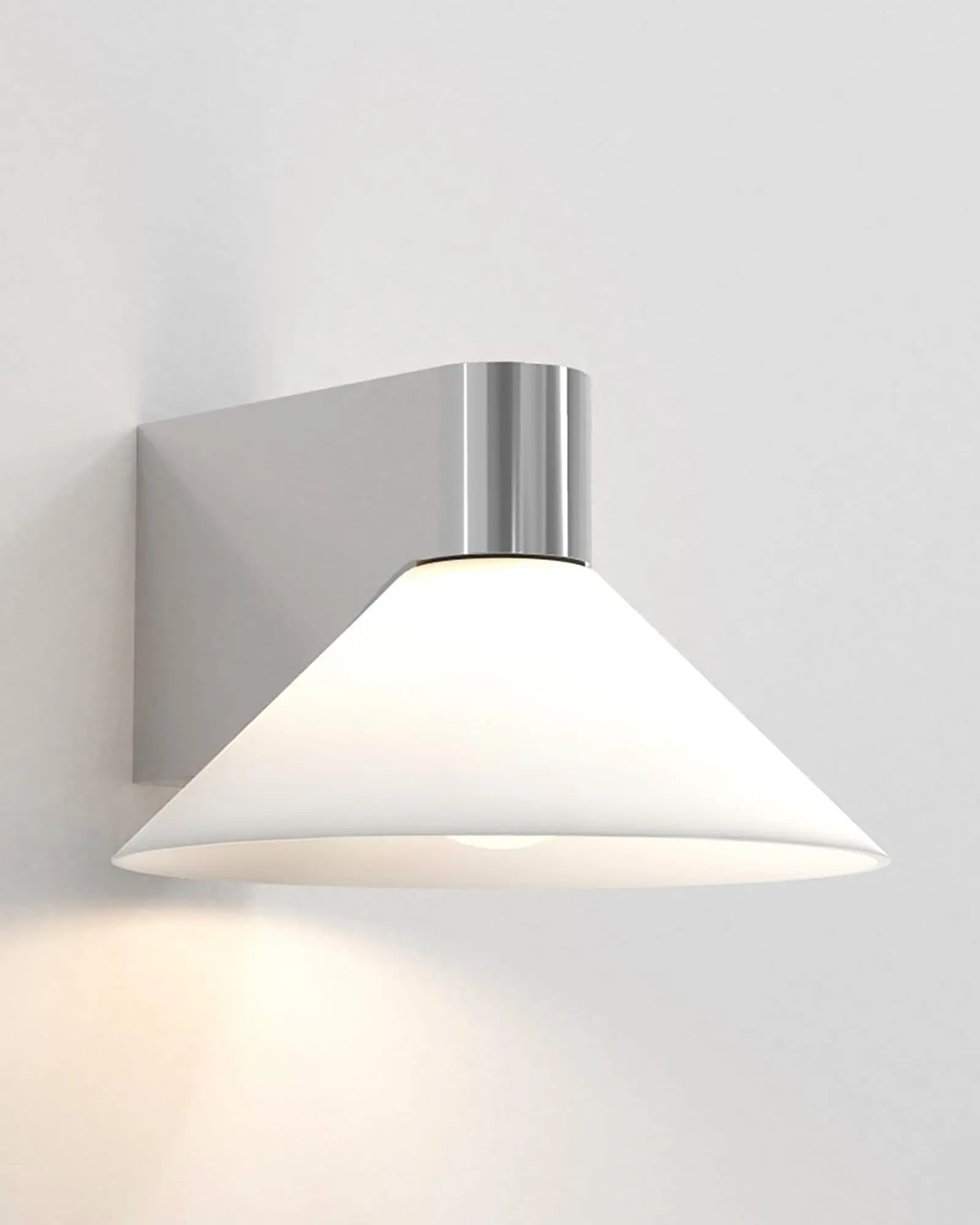 Conic Wall Light - Image 2