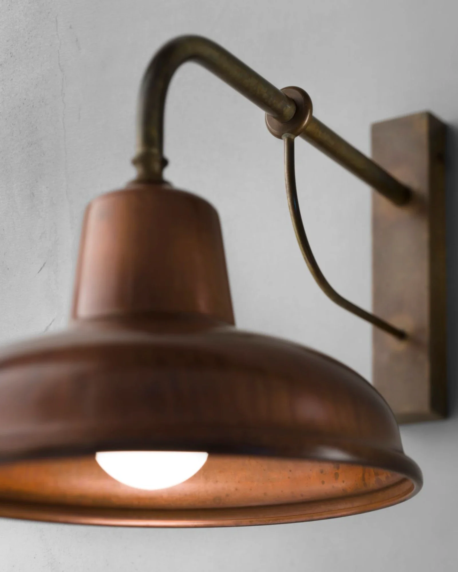 Contrada Arm Wall Light - Image 3