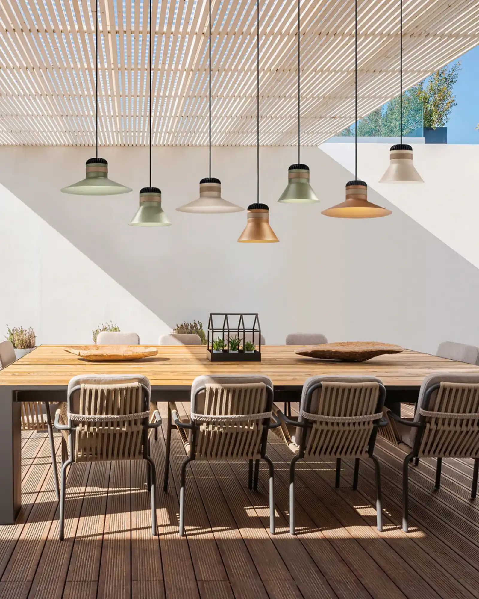 Cordea Outdoor Pendant Light - Image 2