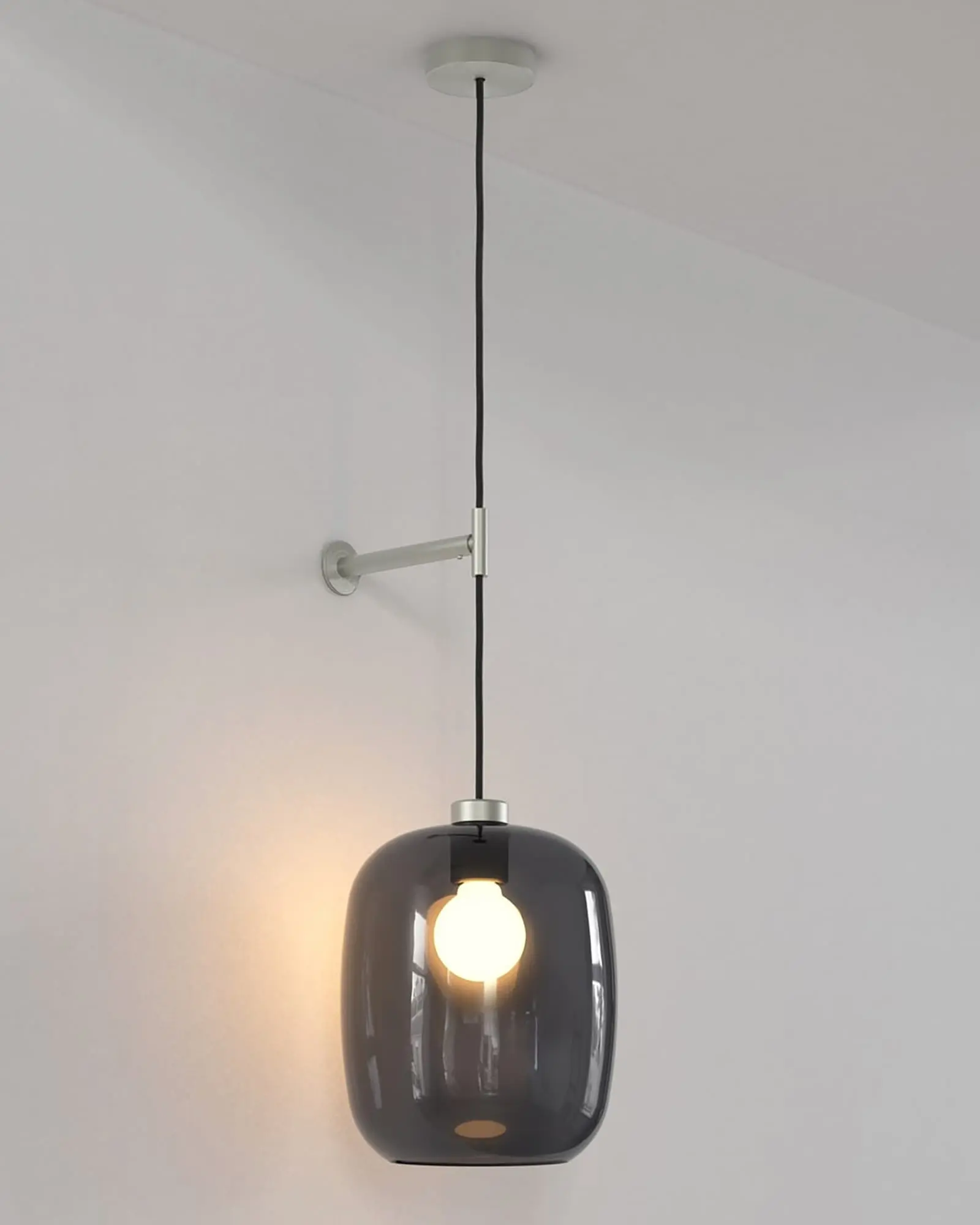 Curve Pendant Light - Image 6
