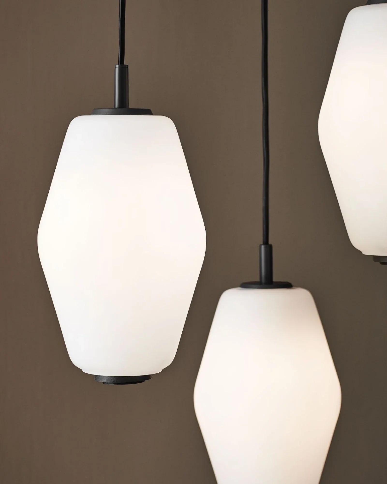 Dahl Pendant Light - Image 4
