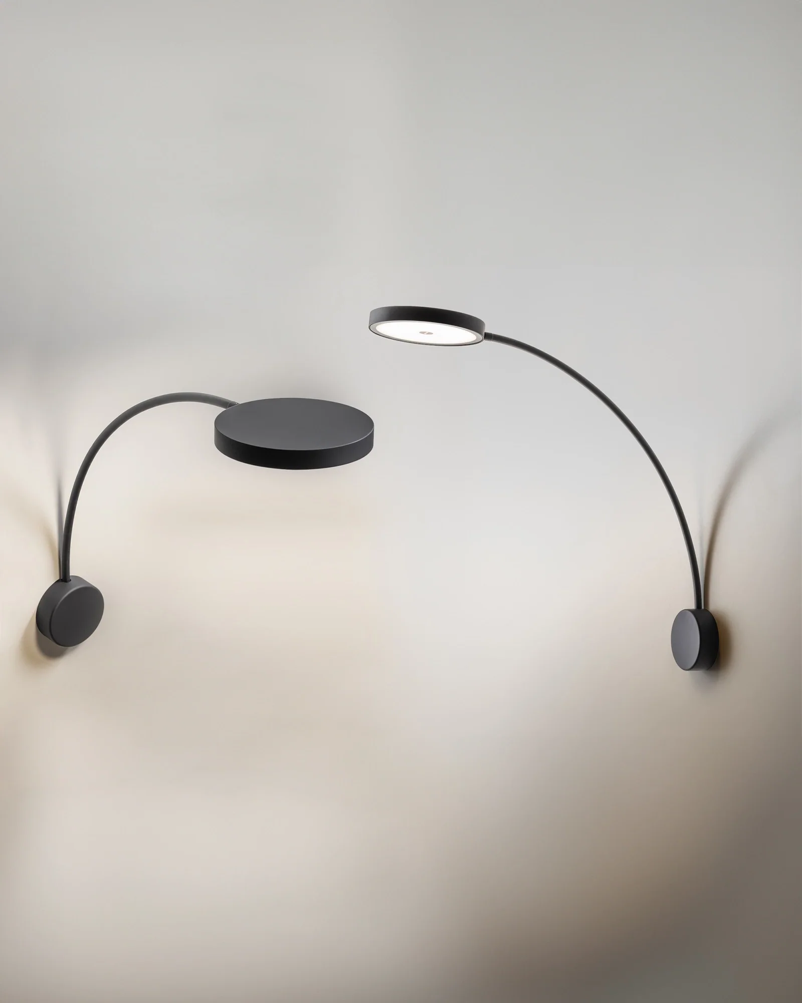 Dip Wall Light