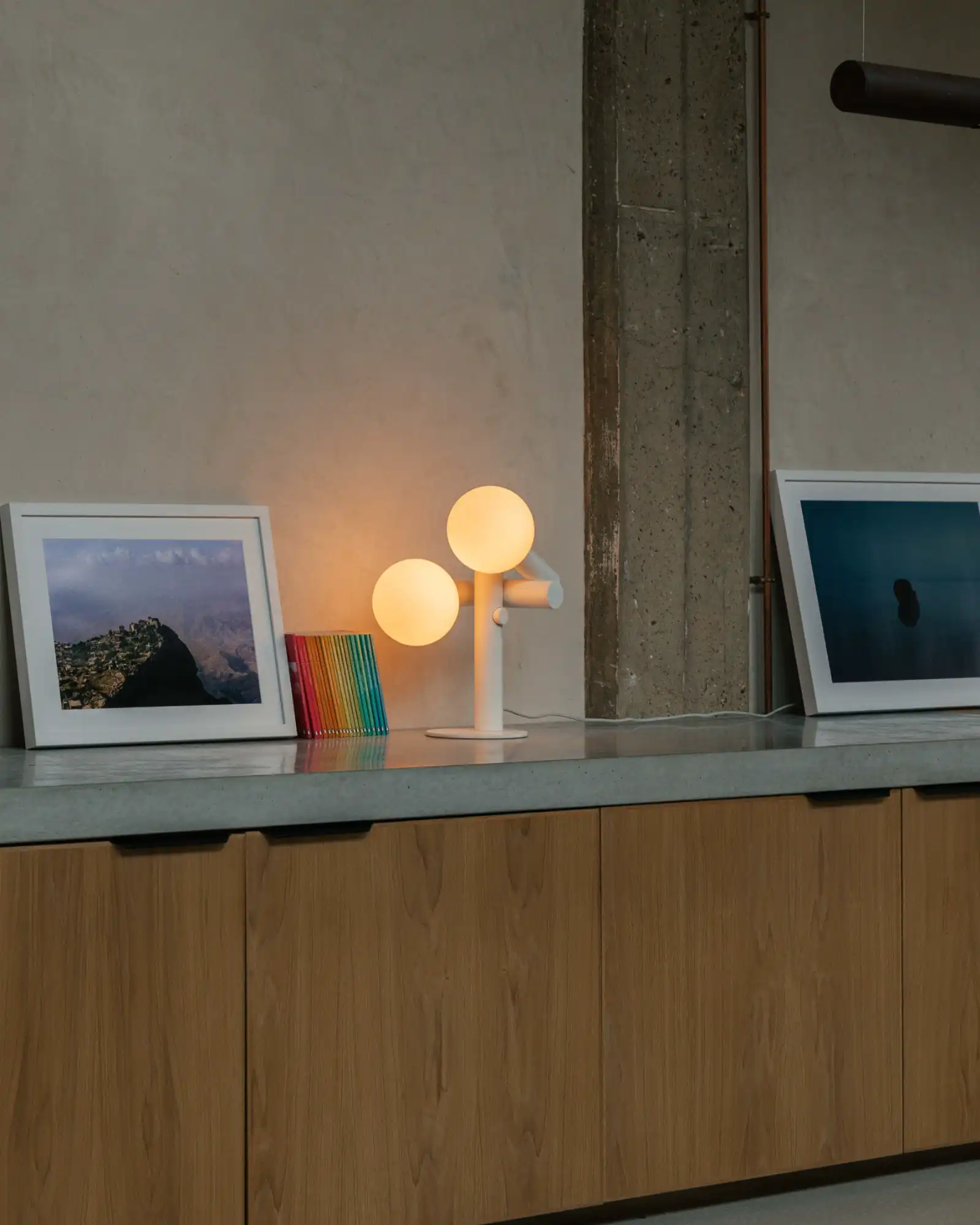 Echo Table Lamp - Image 3