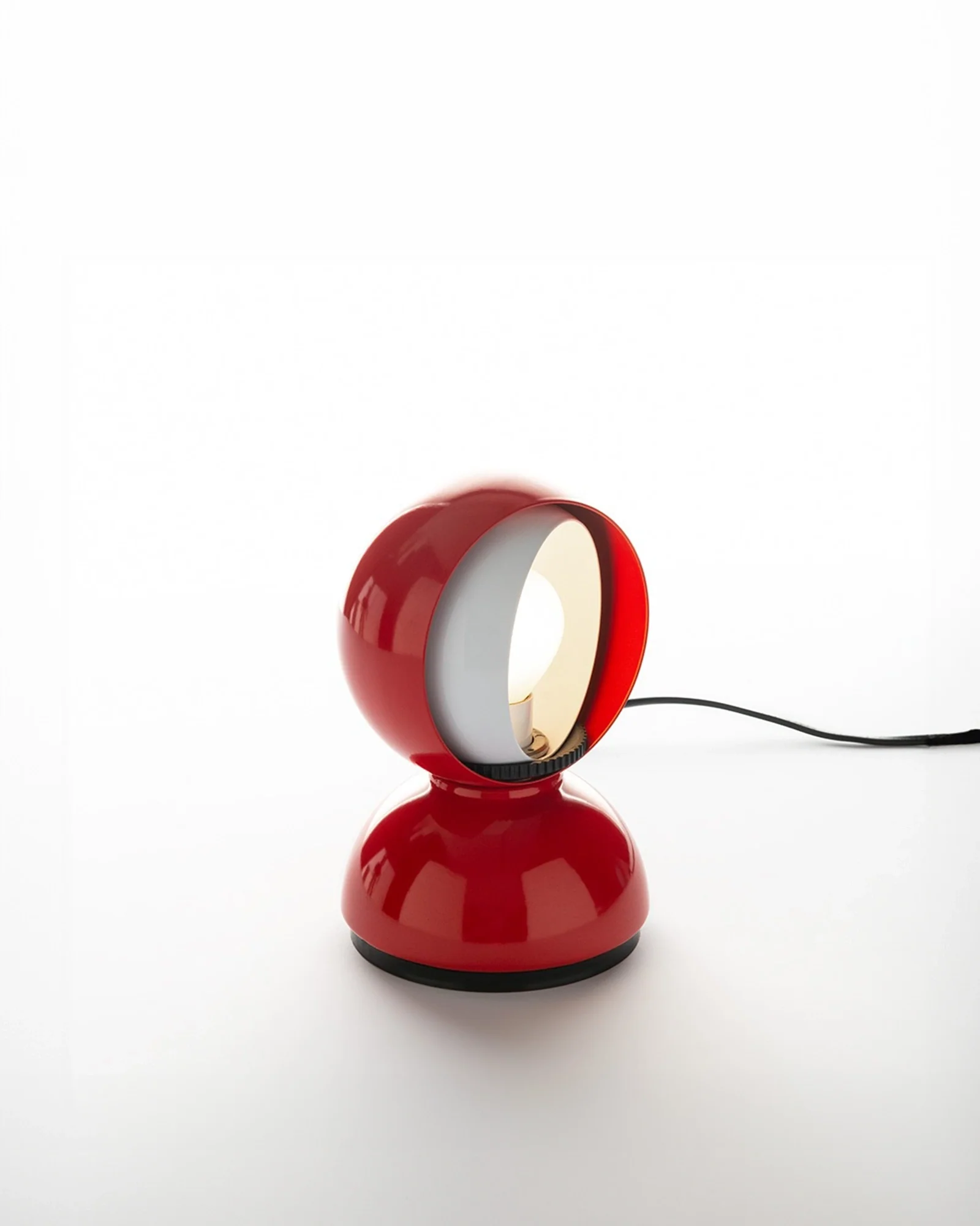 Eclisse Table Lamp - Image 10