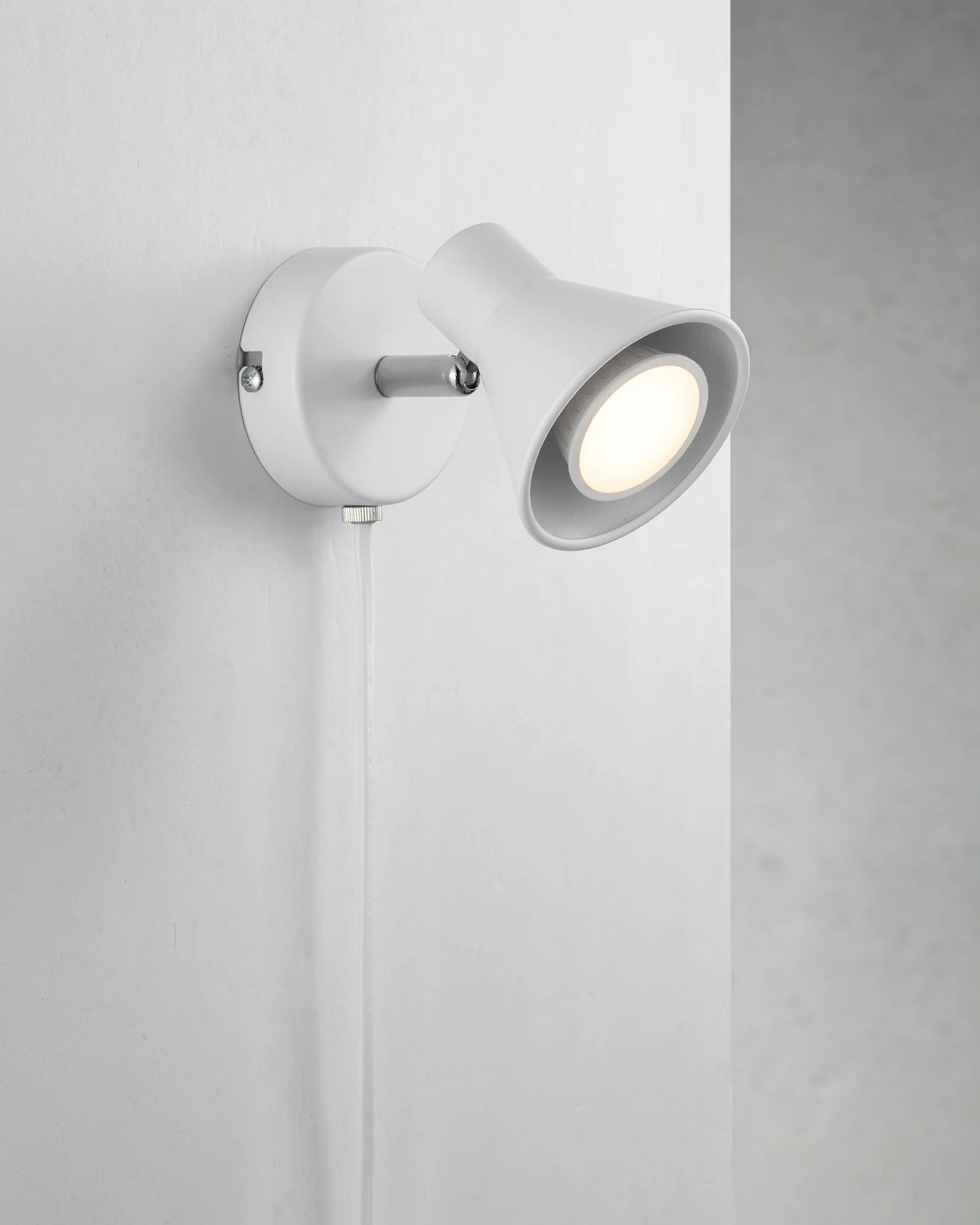 Eik Wall light - Image 2
