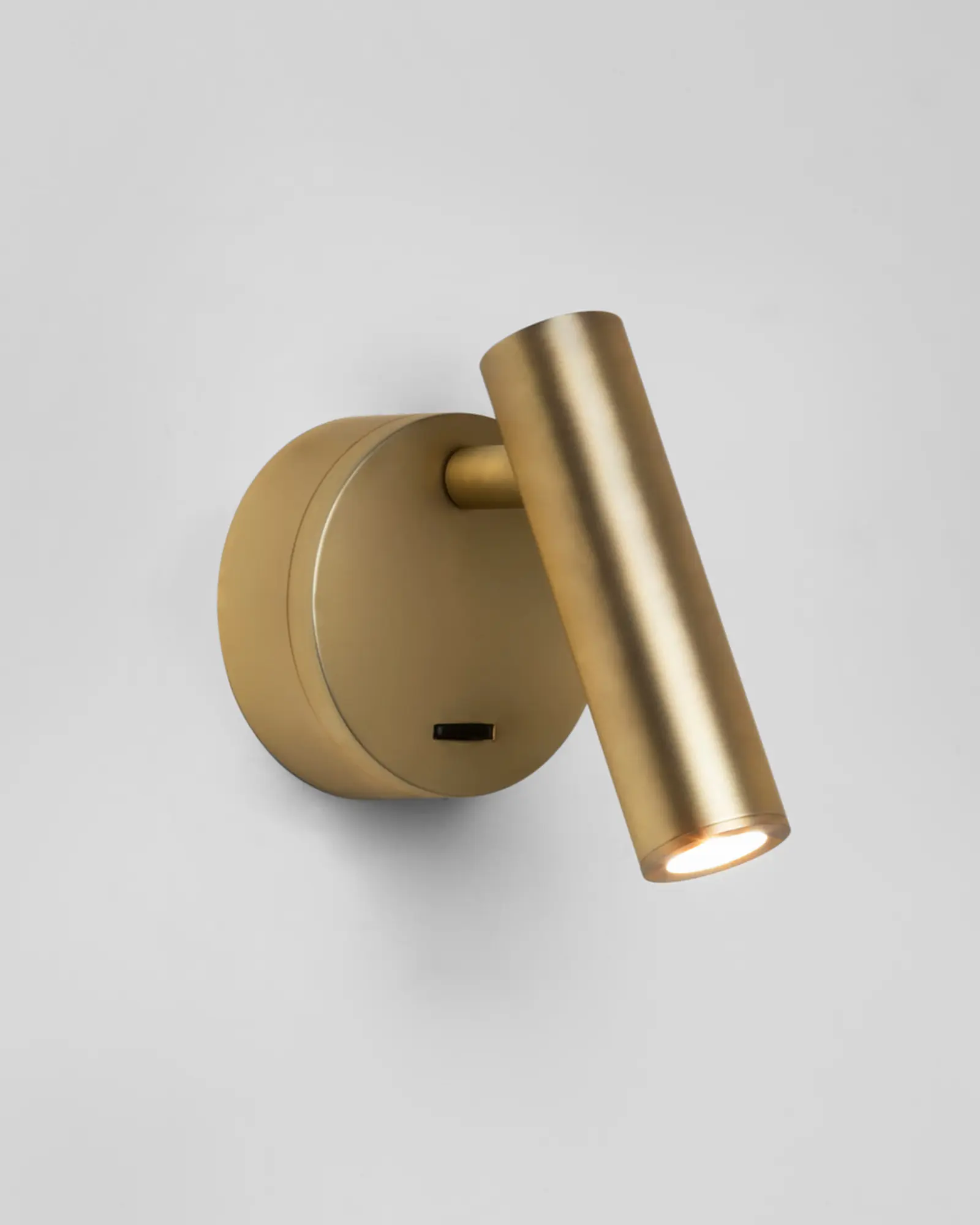 Enna Surface Wall Light - Image 4
