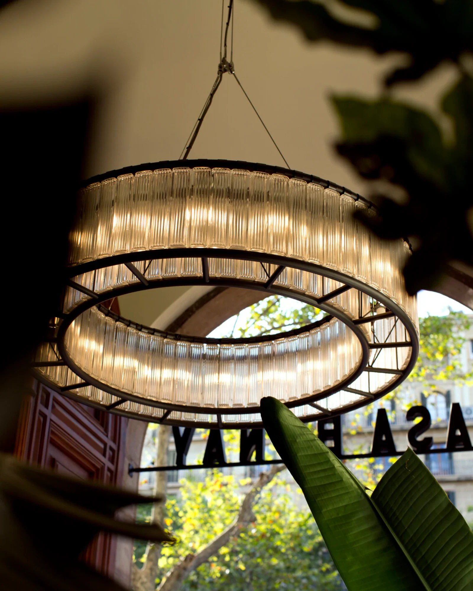 Estadio Chandelier - Image 2