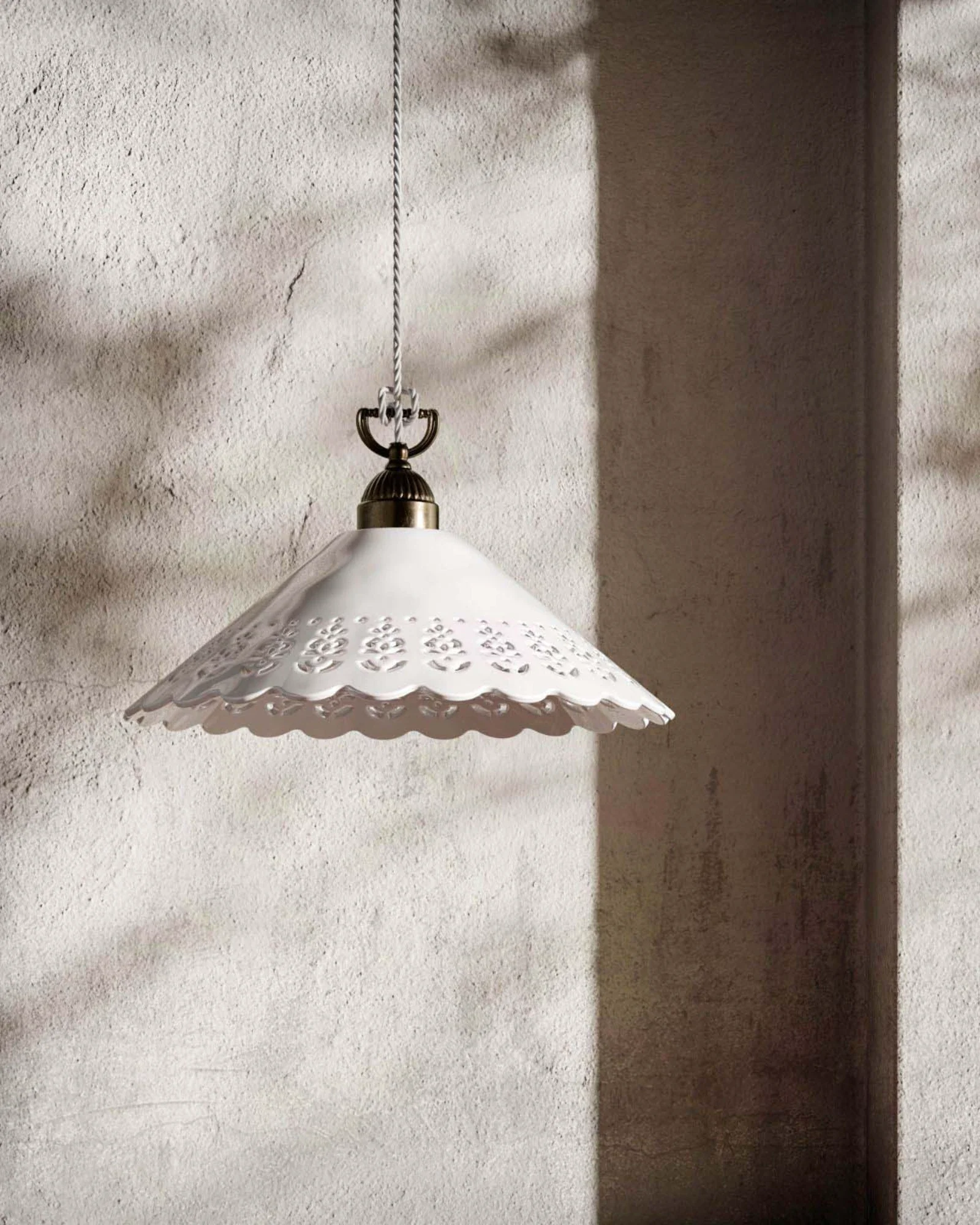 Fiori Di Pizzo Pendant Light