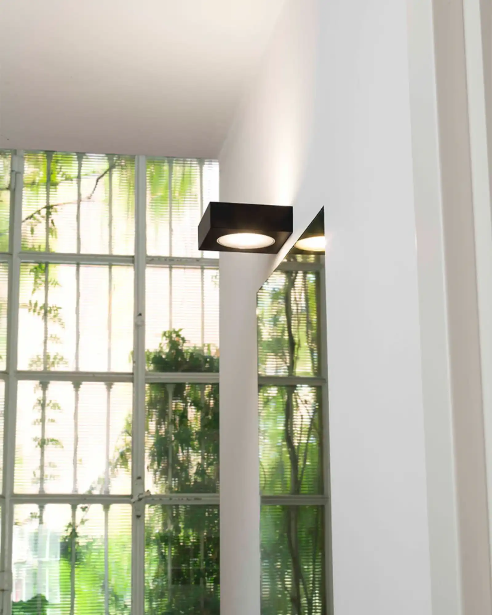 Fix Wall Light - Image 4