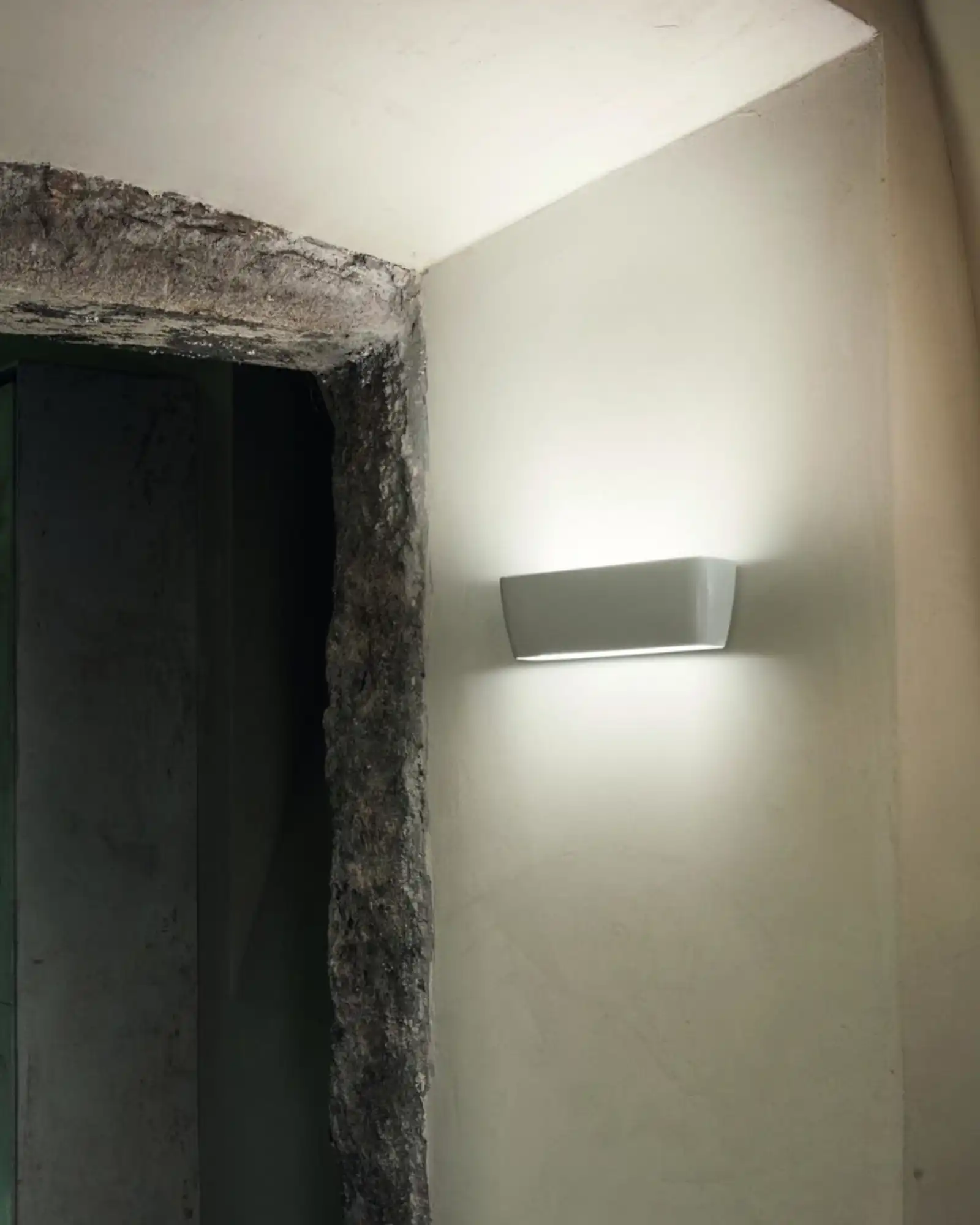 Flaca Wall Light - Image 3
