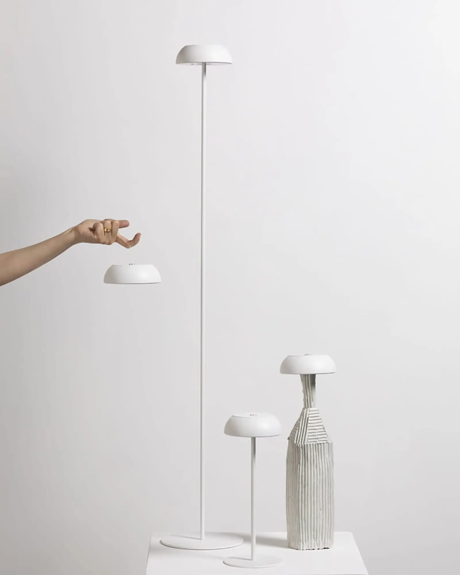 Float Floor Lamp - Image 6