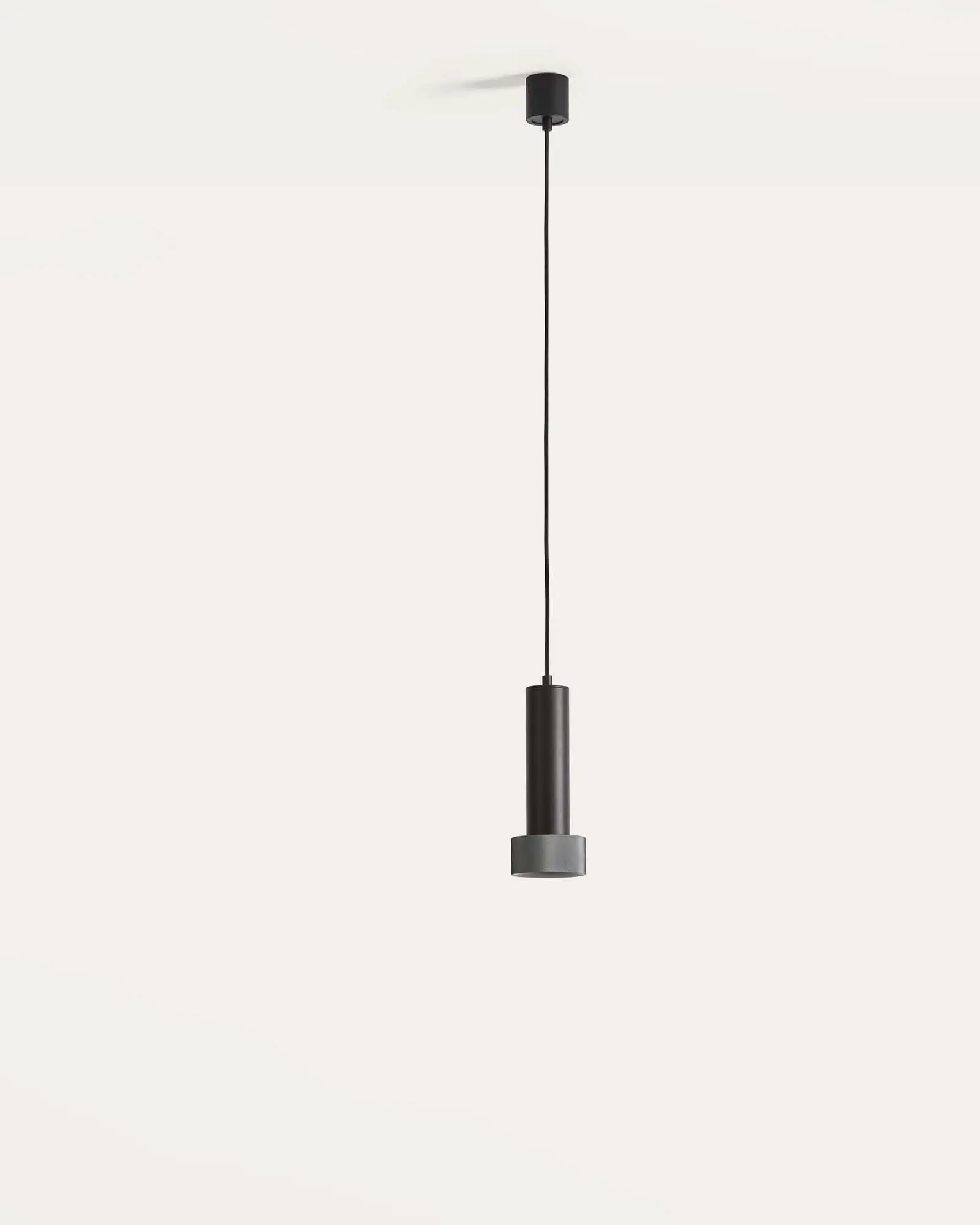 Focus Pendant Light - Image 3