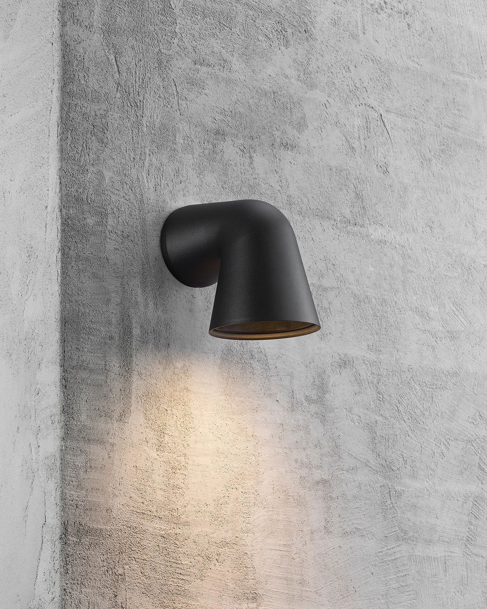 Front Single Wall Light - Image 6