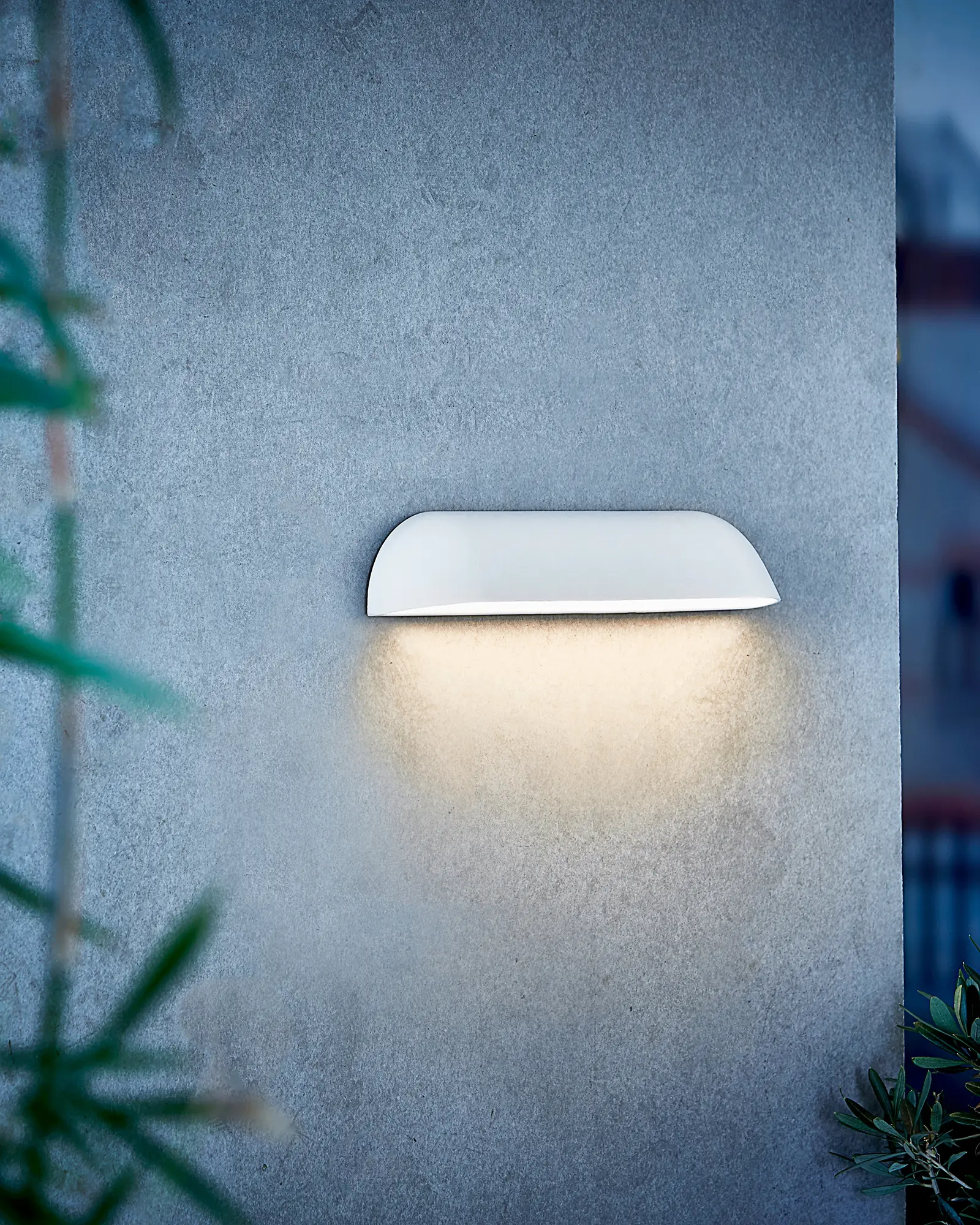 Front Wall Light - Image 4