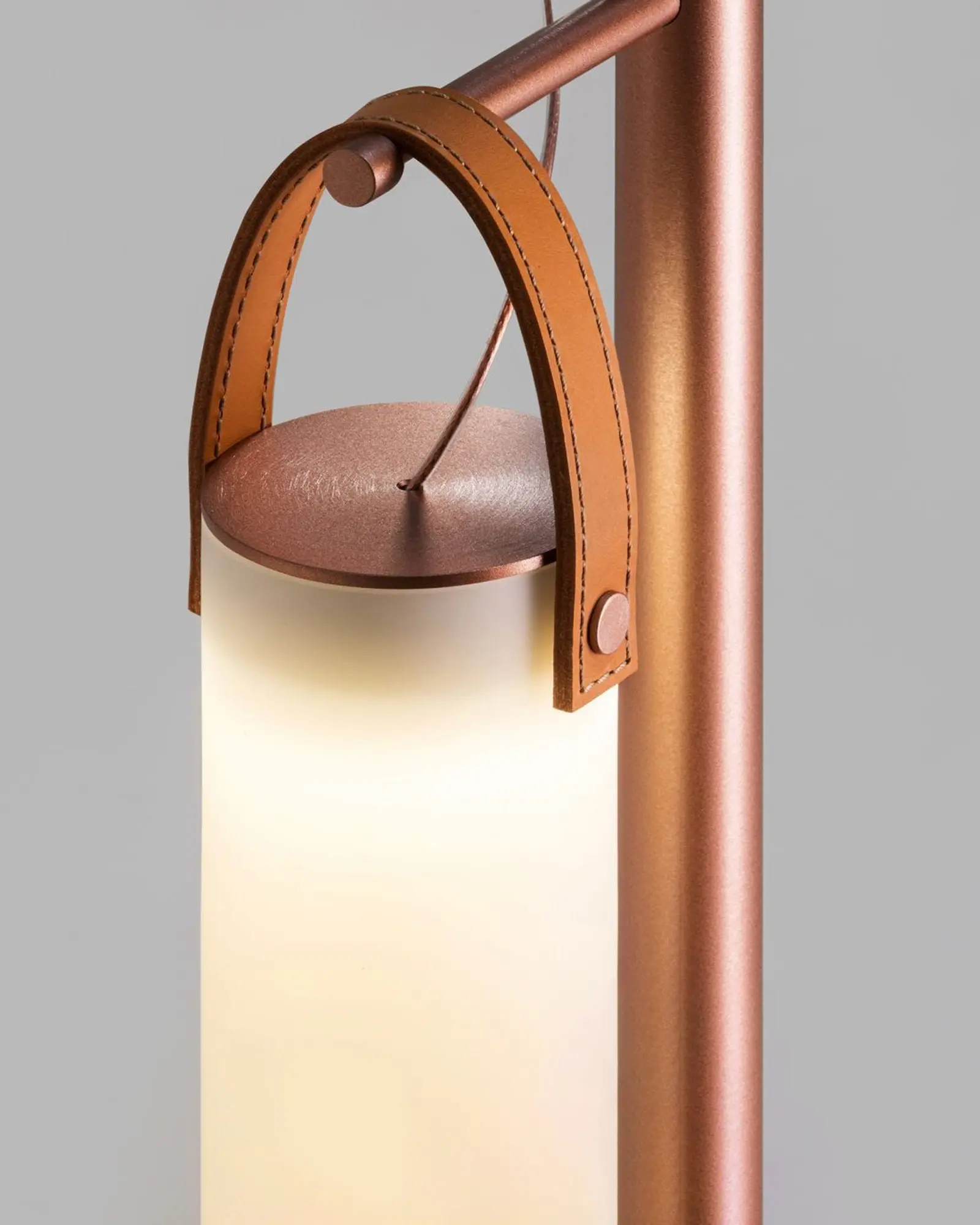 Galerie Floor Lamp - Image 4