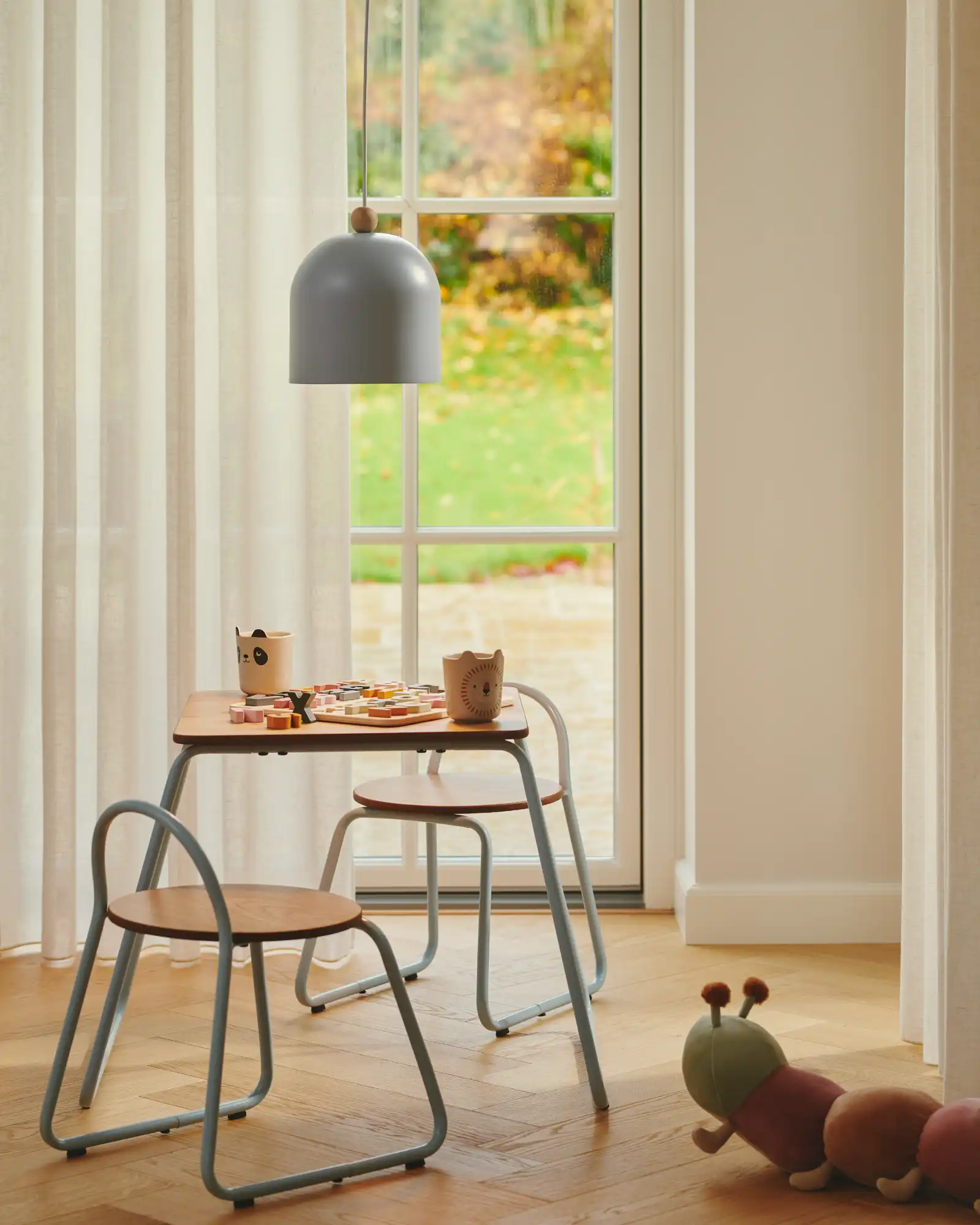 Gaston Pendant Light