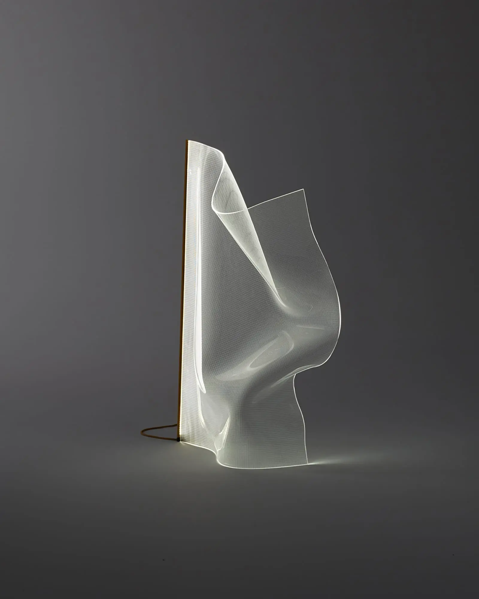Gweilo Qin PE Floor Lamp - Image 3