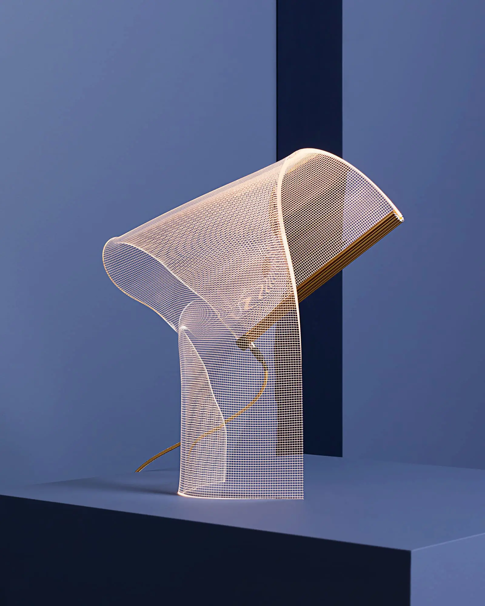 Gweilo Song Table Lamp - Image 3