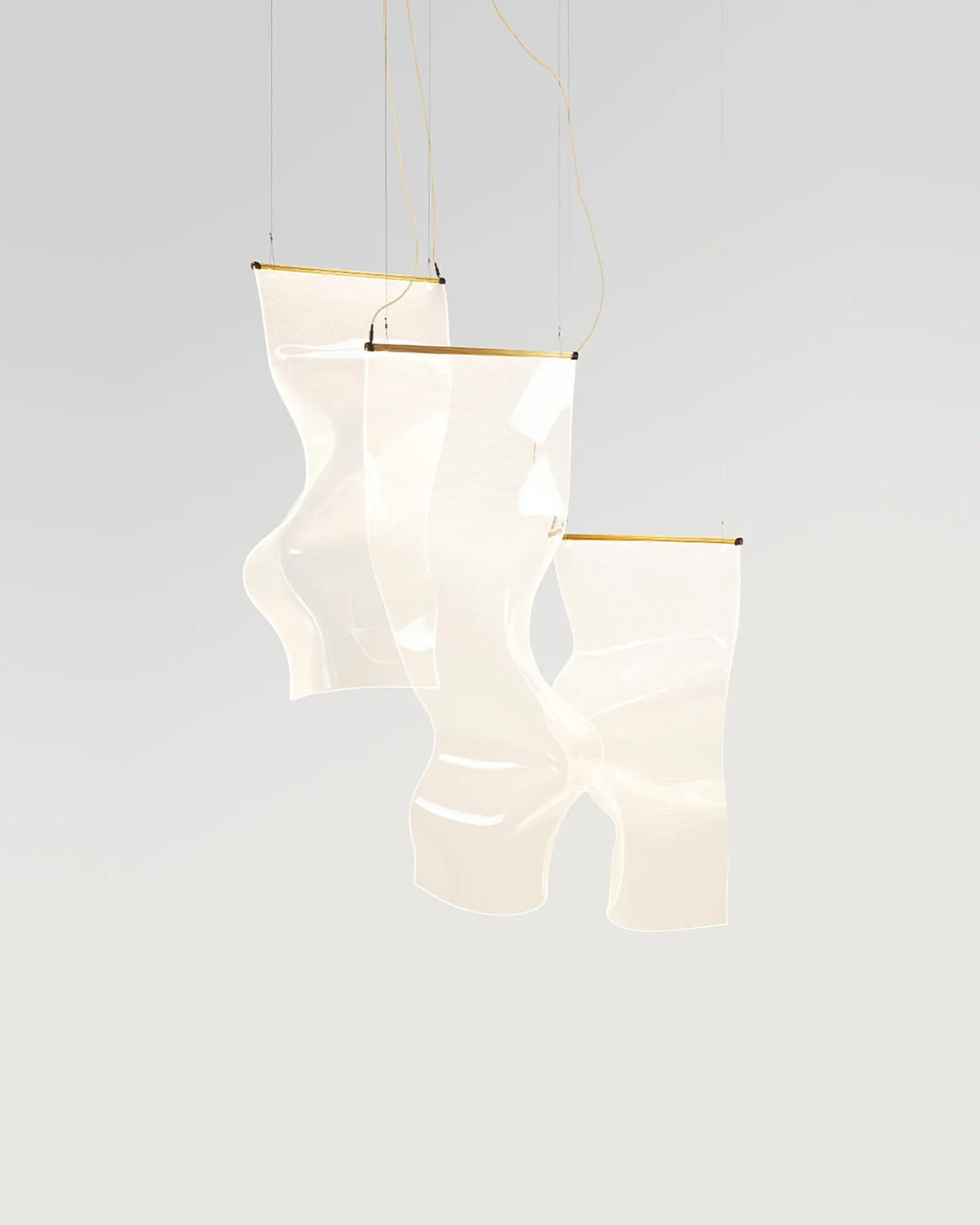 Gweilo Zhou Pendant Light - Image 4
