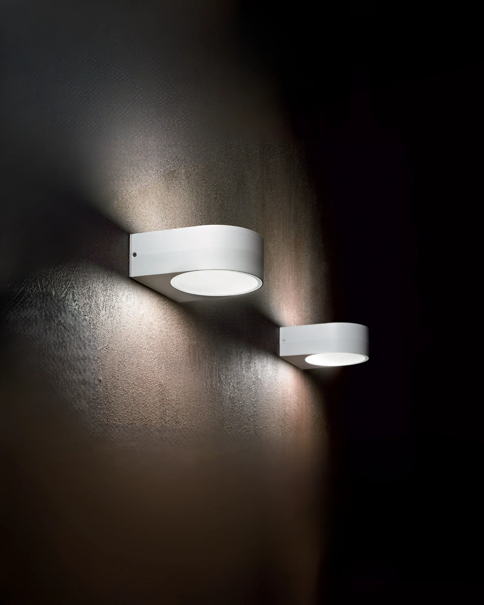Iko Wall Light