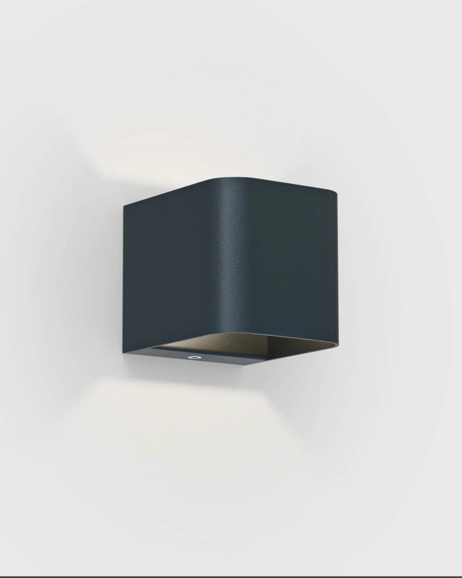 Intro Wall Light - Image 5