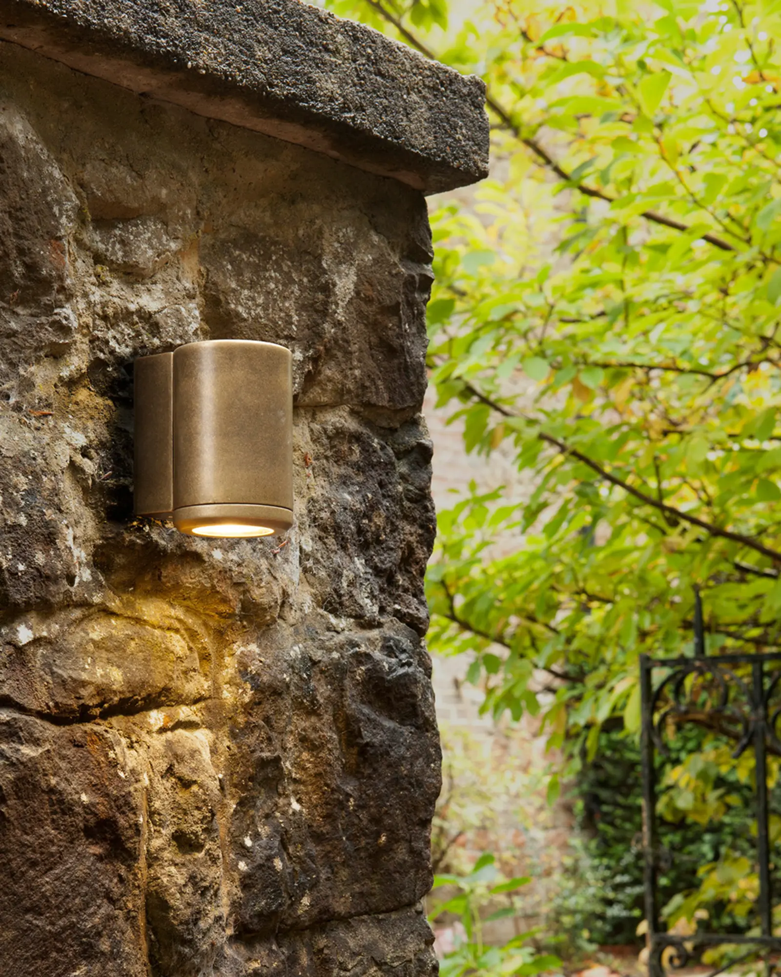 Jura Wall Light - Image 4