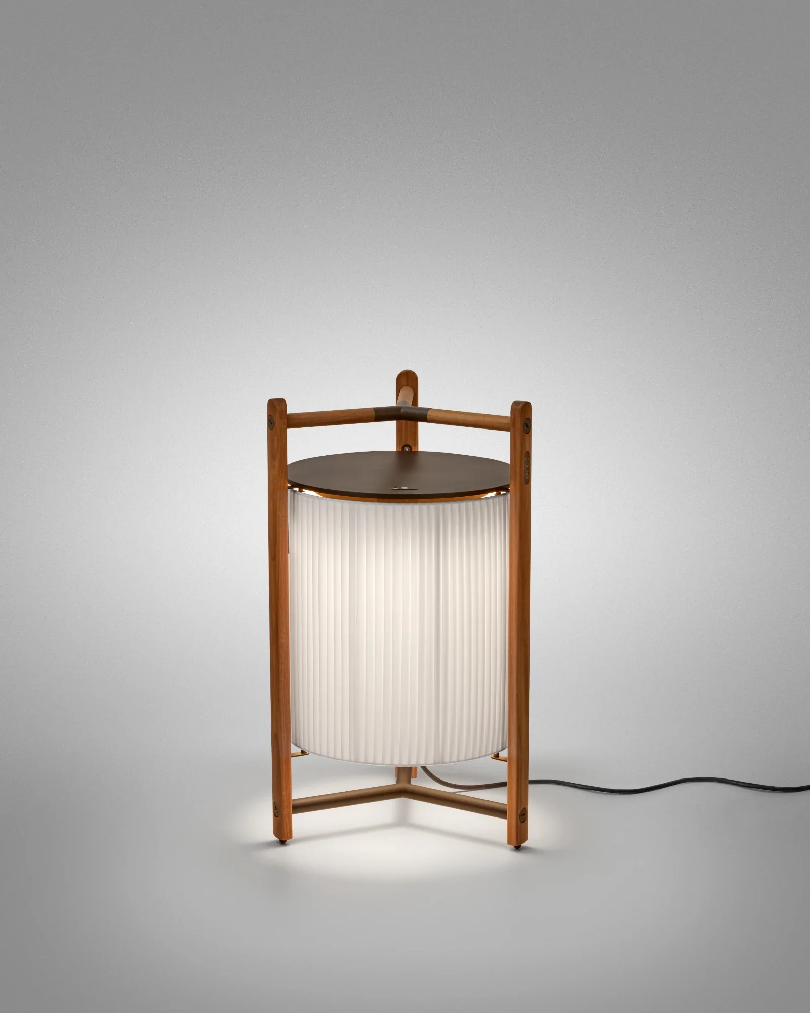 Kando Floor Lamp - Image 2