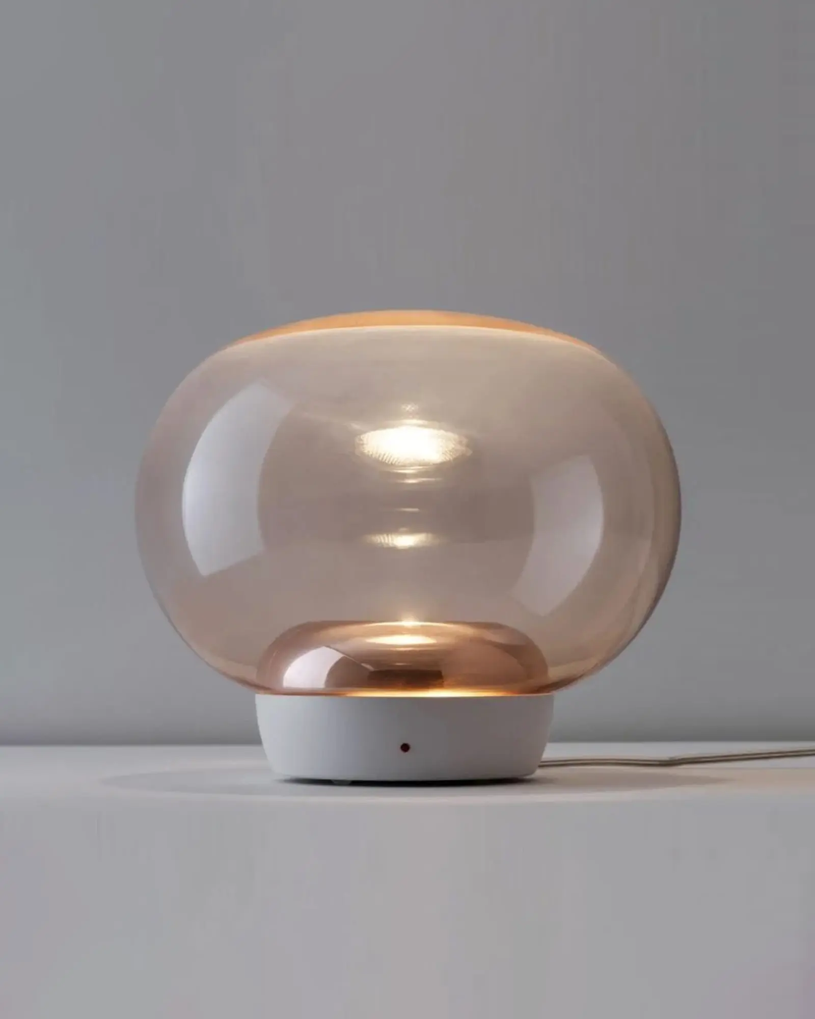 La Mariée Table Lamp - Image 3