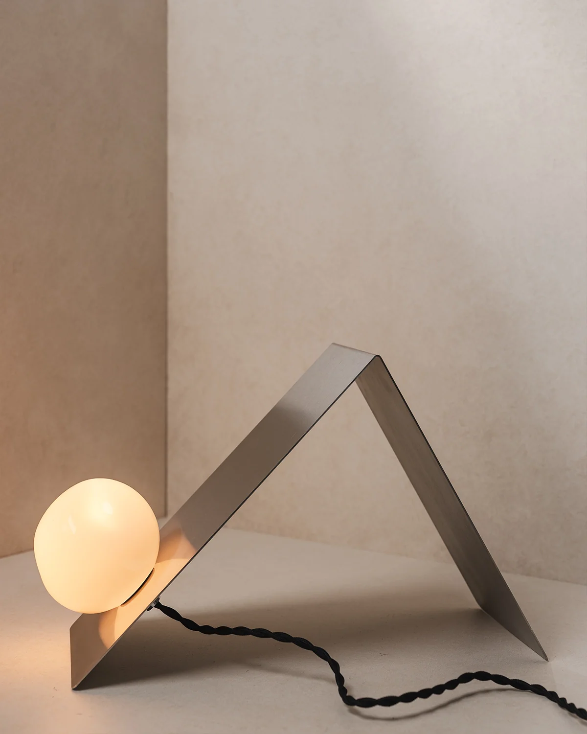 Lean Table Lamp - Image 6