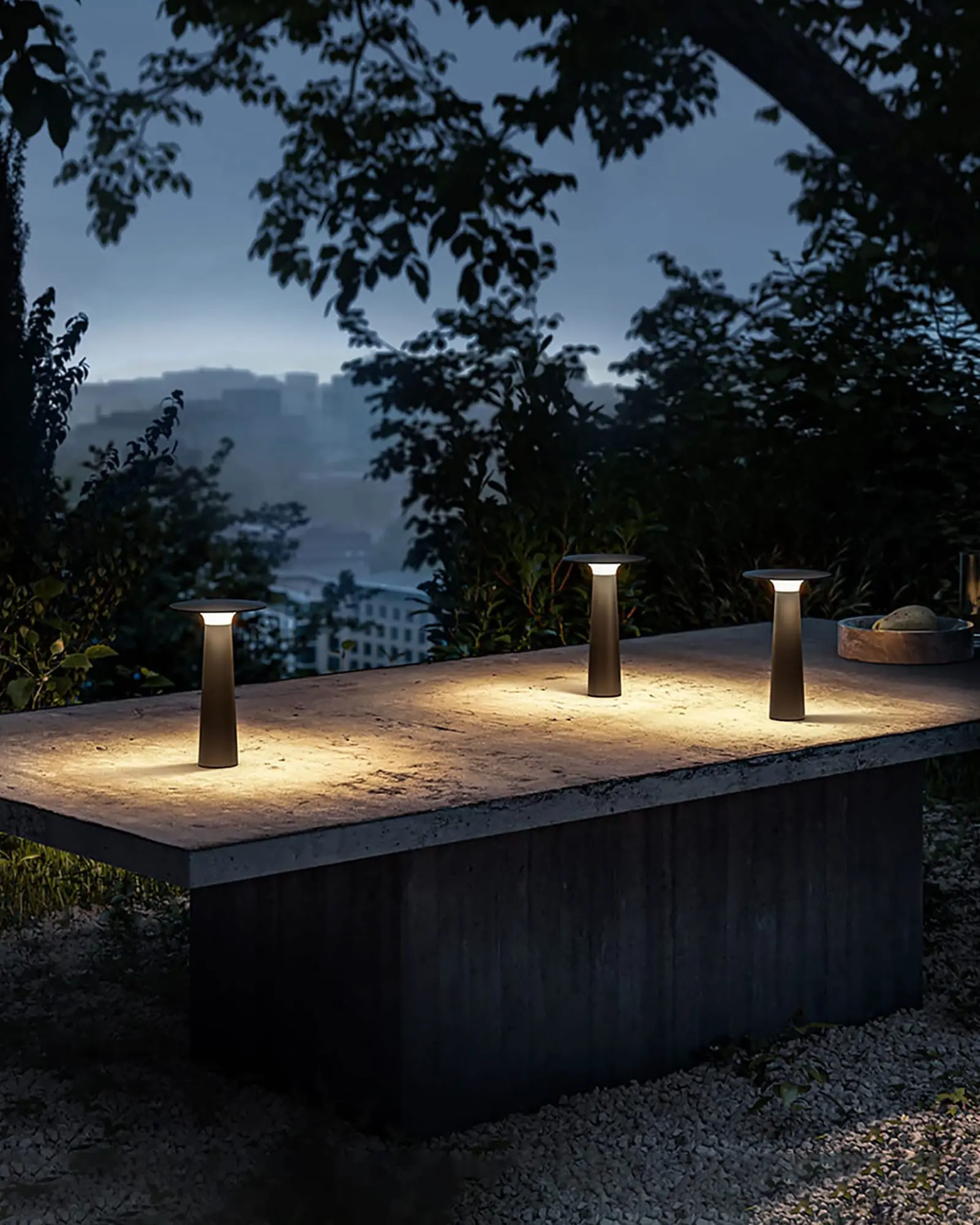 Lix Table Lamp - Image 4