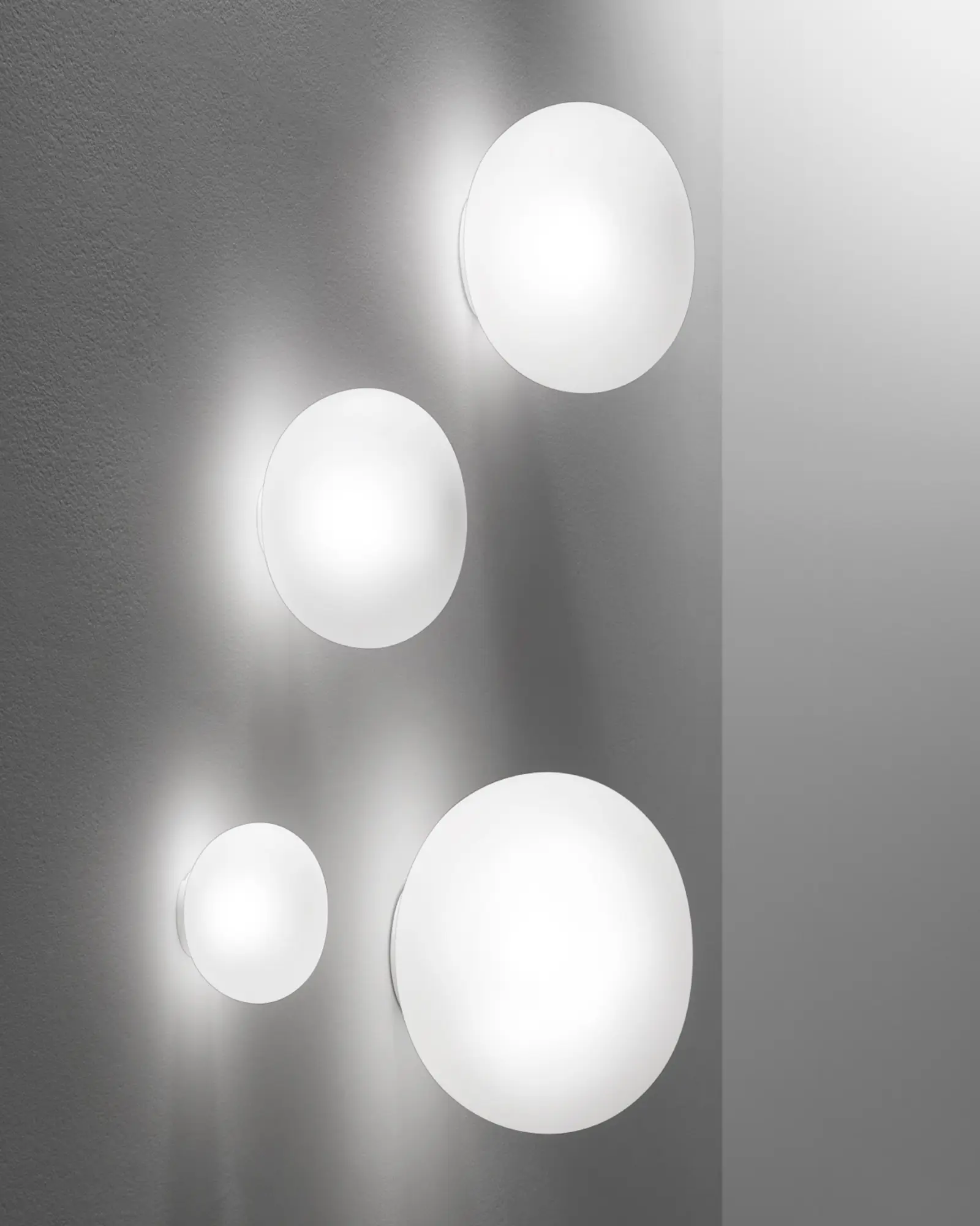 Lucciola Wall Light - Image 3