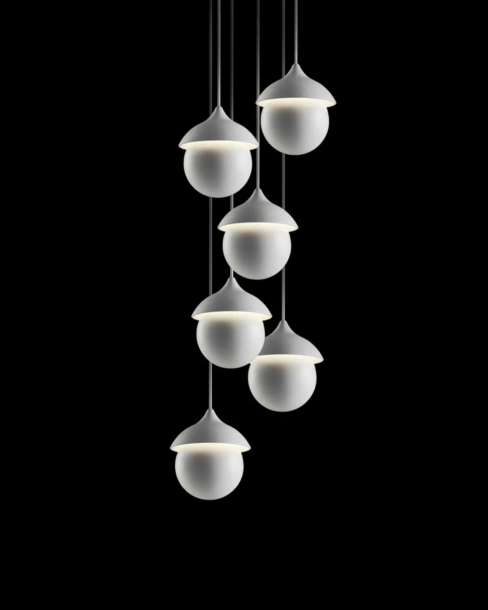 Lustri L9 Pendant Light