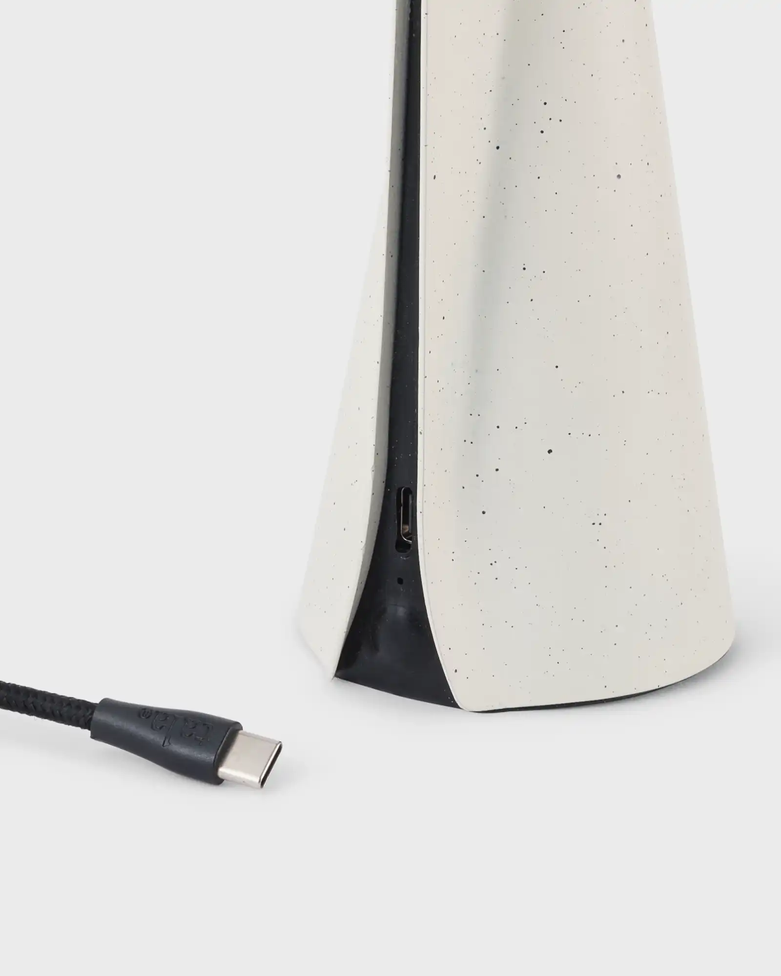 Mantle Portable Table Lamp - Image 8