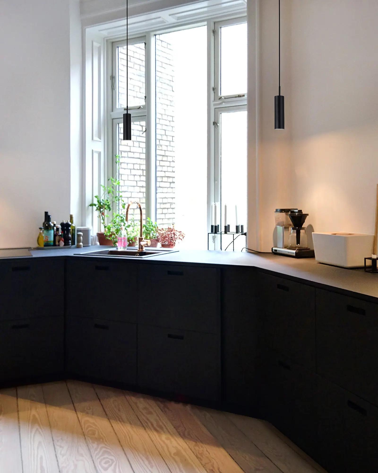 Mib 6 Pendant Light - Image 3