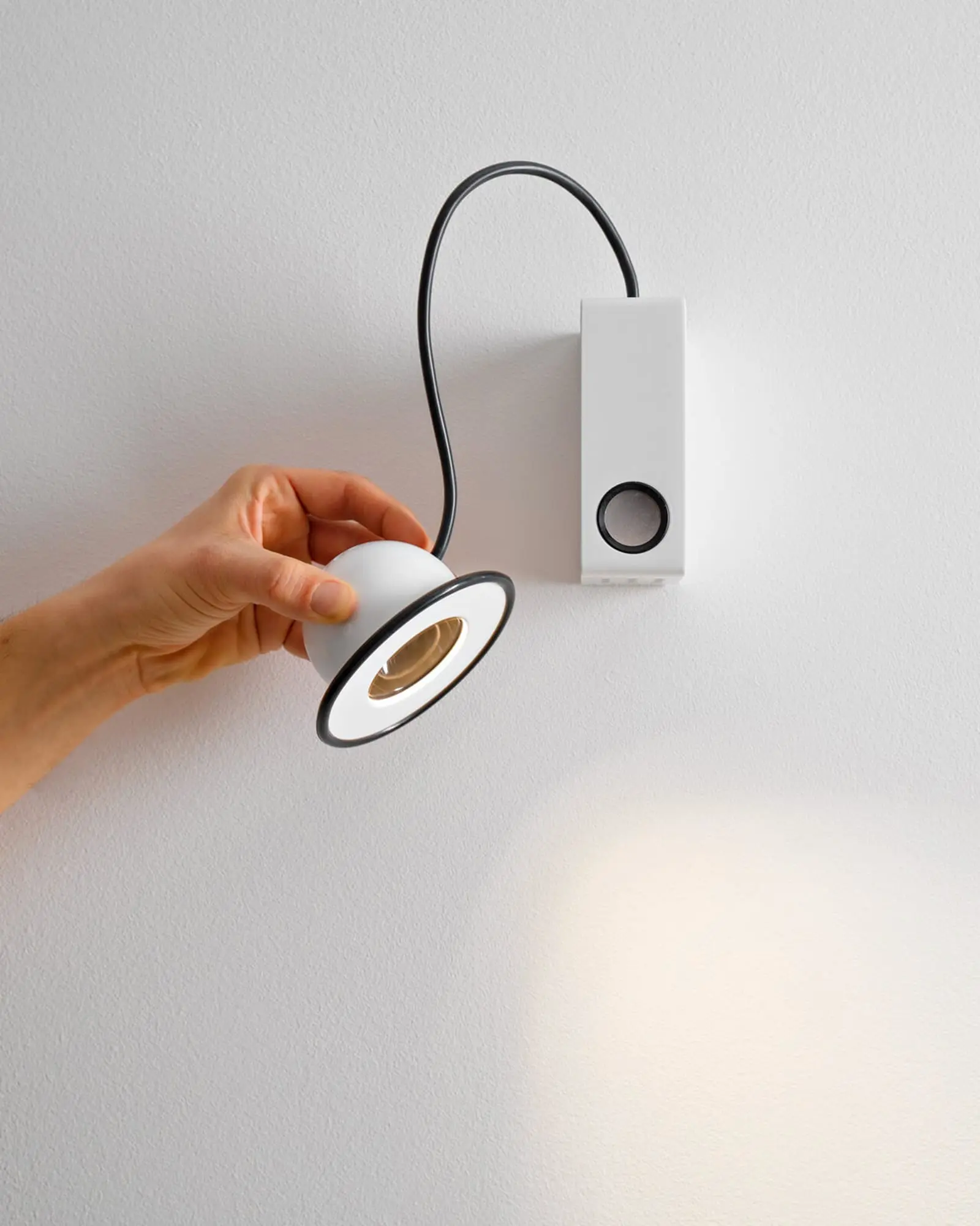 Minibox Wall Light - Image 2
